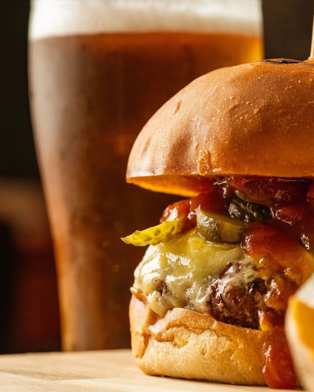 🍔 Daily Meal Deals at the Main Bar &ndash; All Day, Every Day! 🍻

Never miss a chance to treat yourself without breaking the bank! Join us in the Main Bar for our unbeatable daily specials:

Monday: Burger &amp; Pint &ndash; just $25 🍔🍺
Start the