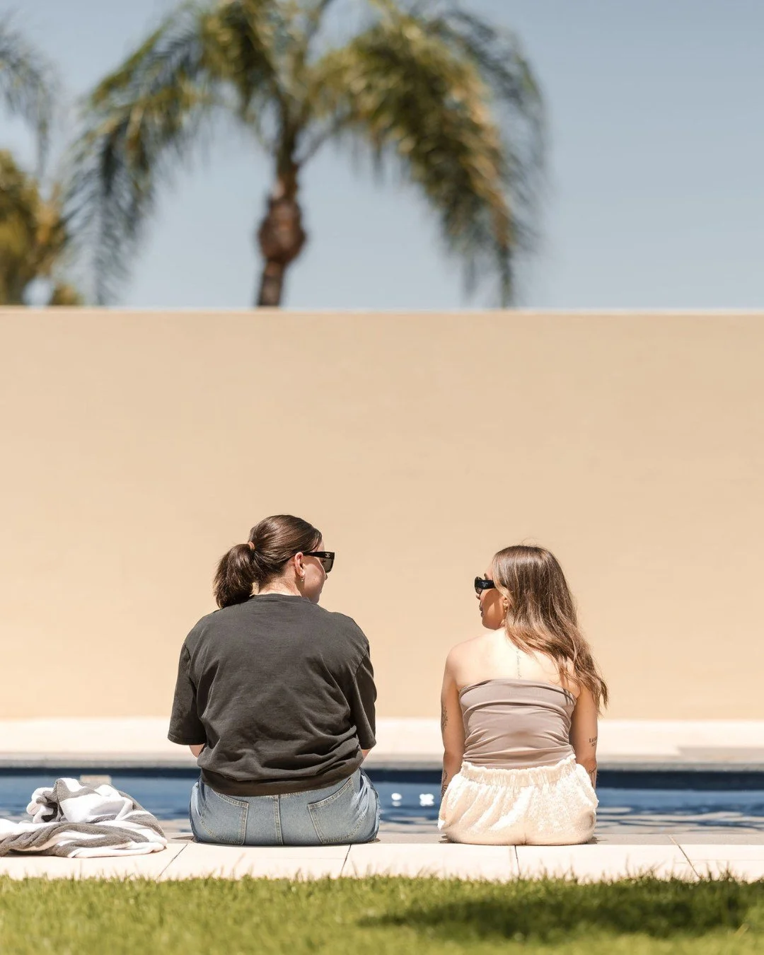 Planning an Easter getaway?
We have a limited number of rooms available&mdash;don&rsquo;t miss out.

#hotelrenmark #riverland #Renmark #accomodation #dontmissout