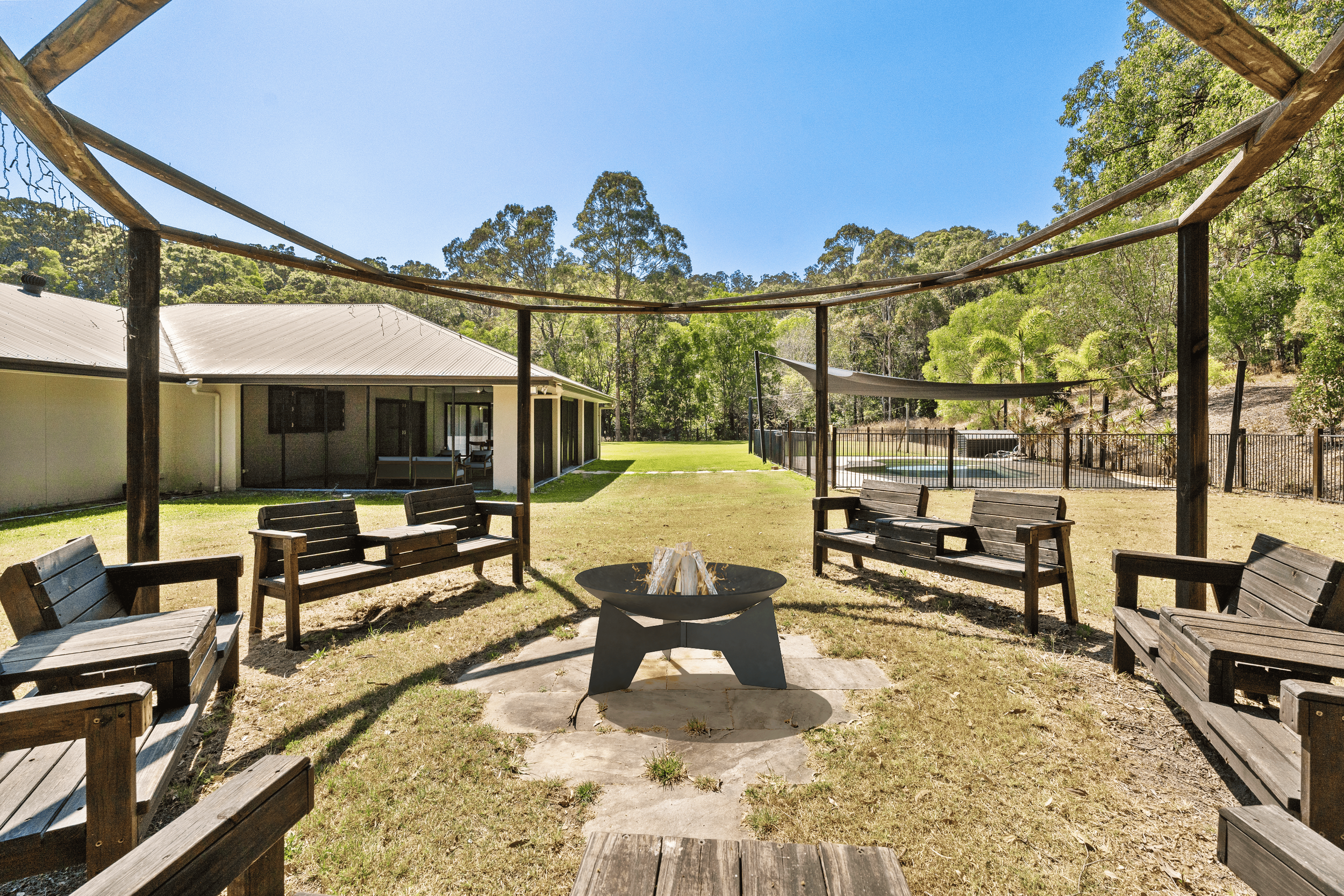 Resized firepit .png