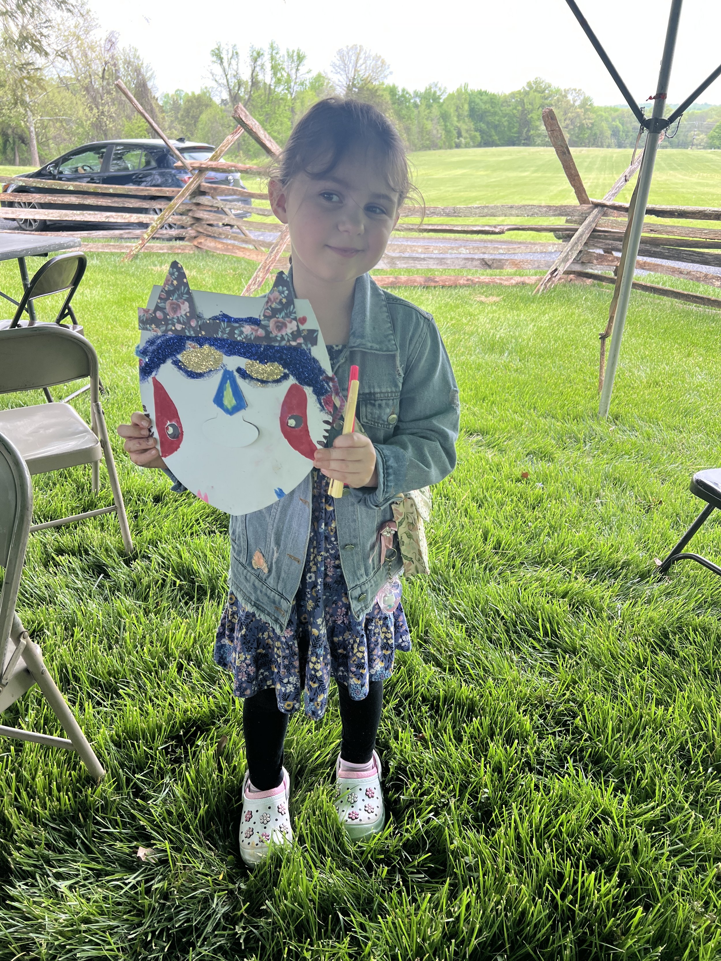 “Inside/Outside Mask”, a one day workshop at Montpelier Festival of Herbs, Tea, and the Arts in South Laurel, Maryland, provided a fun activity for children, teens and family to engage with creativity in April 2025.