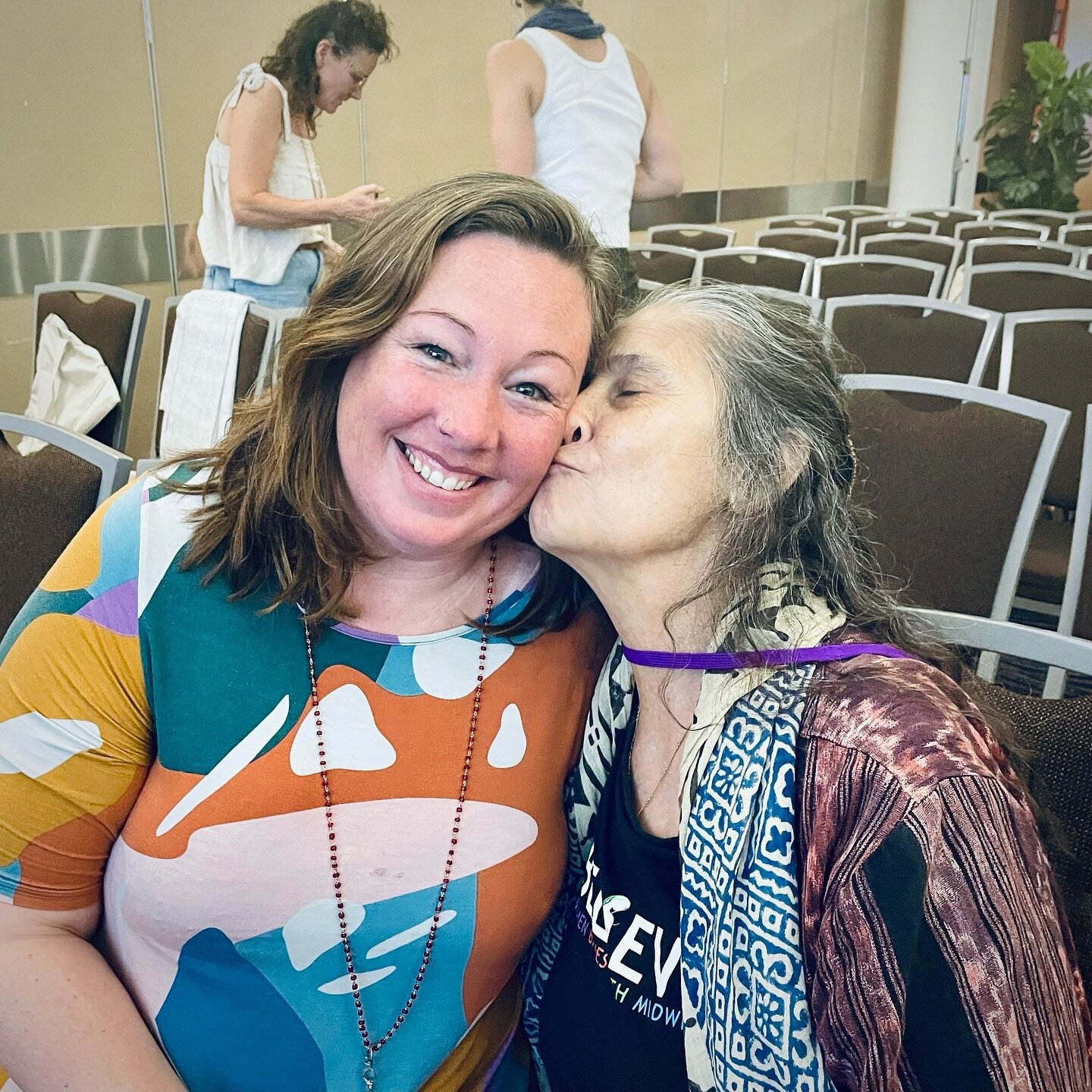 Kissed by @iburobin 😘 What a blessing to be in this woman presence.  #hbacon2023 #homebirthaustralia