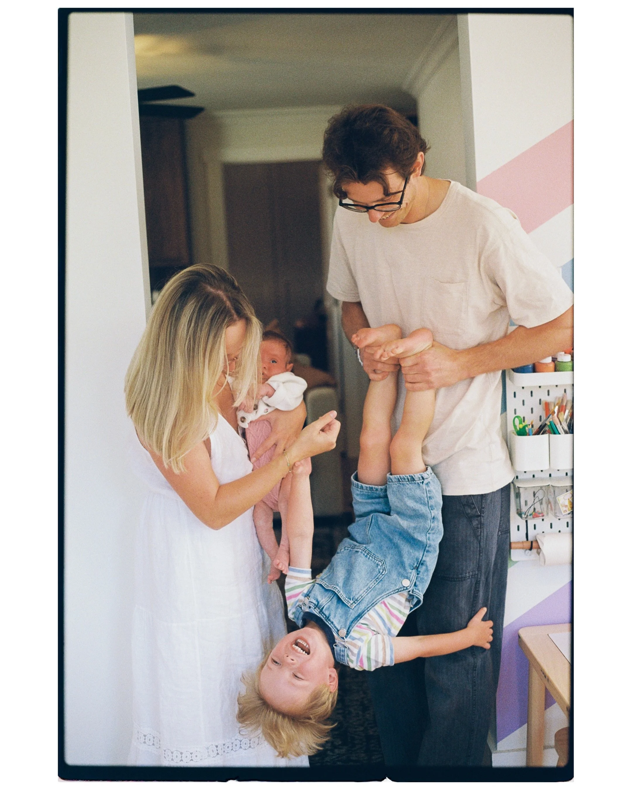 Baby S - p a r t  o n e

When A told me she was booking a newborn session, almost 7 months before this, I literally jumped for joy for this tremendous family. To say I am honoured to capture them as they grow would be an understatement. Watching this