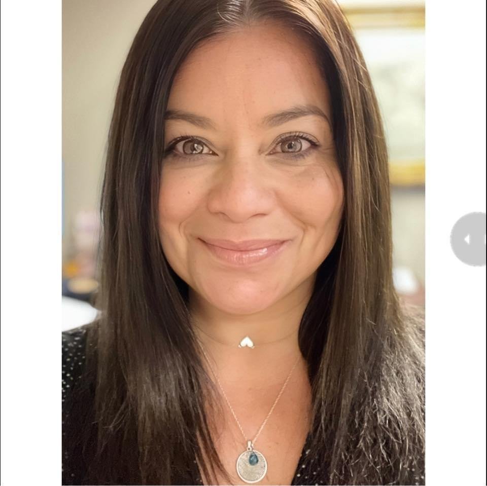 Theraphist, Perla Vazquez, Bilingual Counselor, Terapia para ninos,