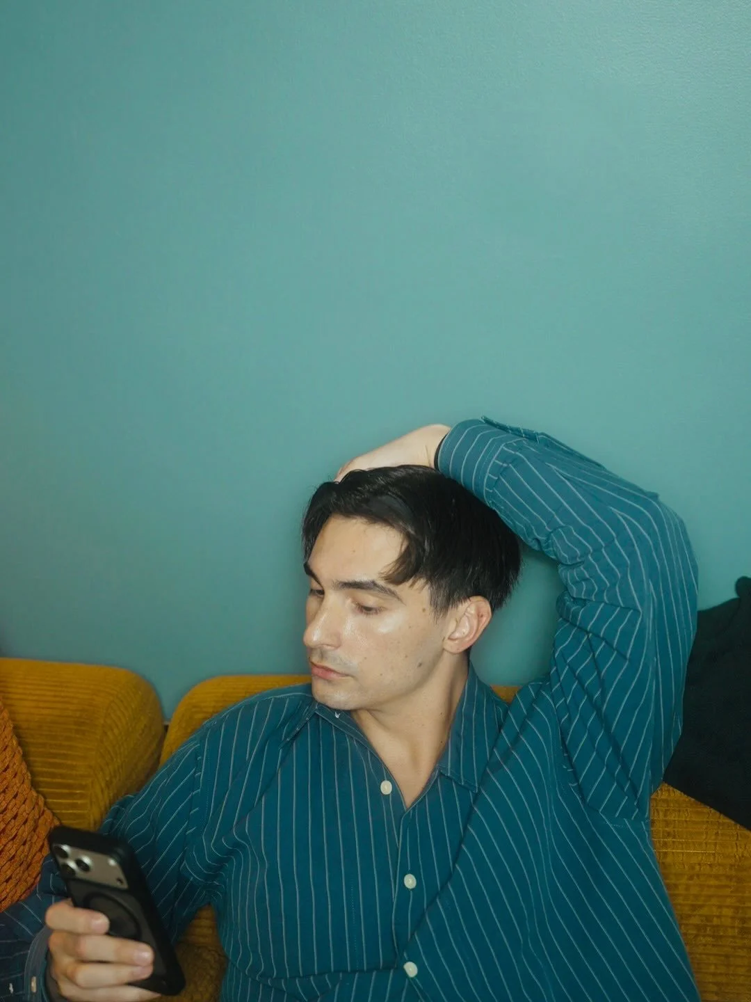 In March I watched Peaky Blinders&hellip; tooo much. 
📷: Me
.
.
.
.
#peakyblinders #mensstyle #cinematicvibes #editorialvibes #mrporter