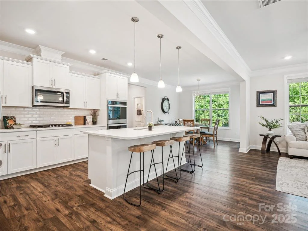 Millbridge Real Estate Trends 2025: What's In and What's Out for Buyers and Sellers