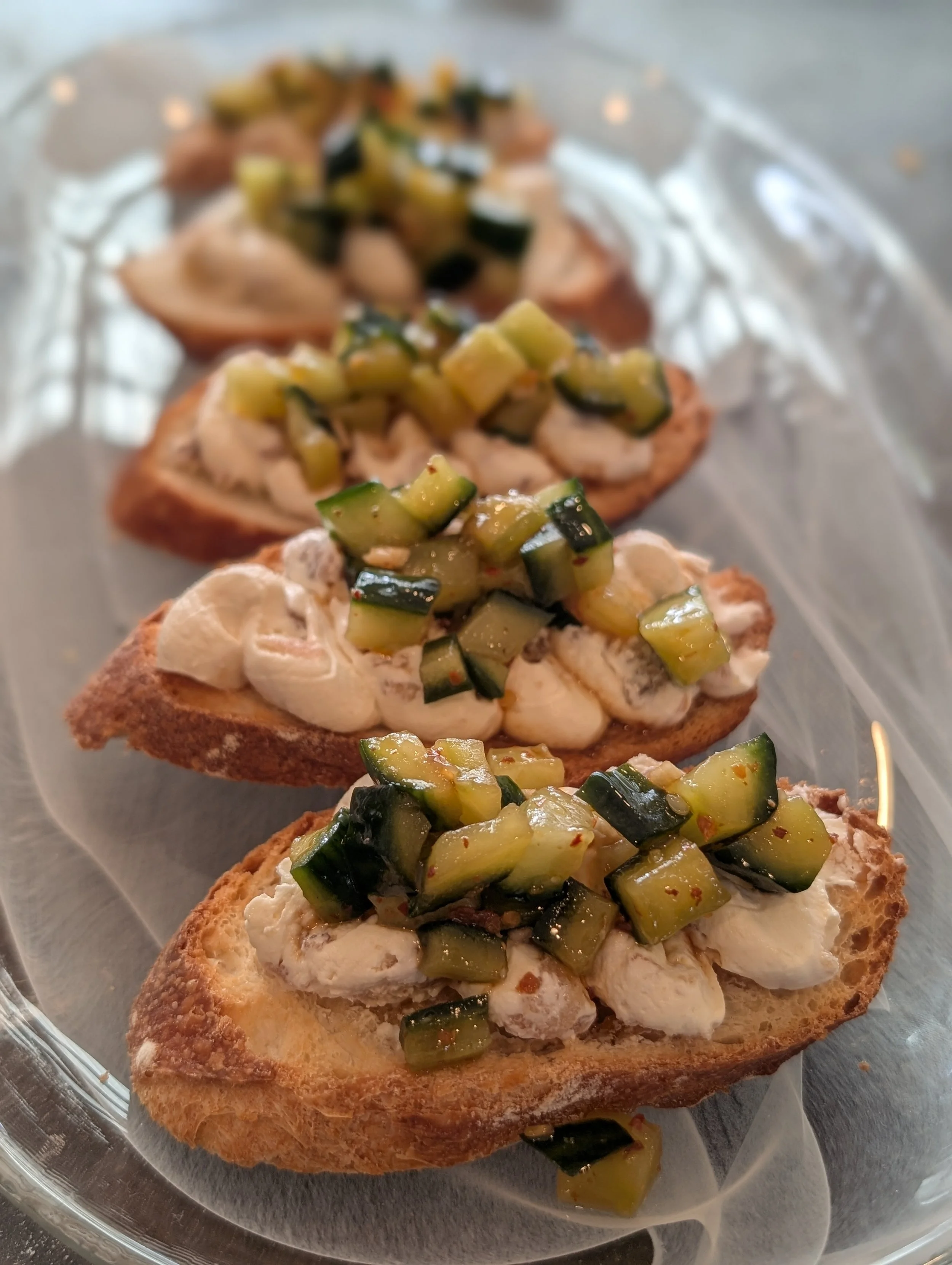 Smashed Cucumber Crostinis 
