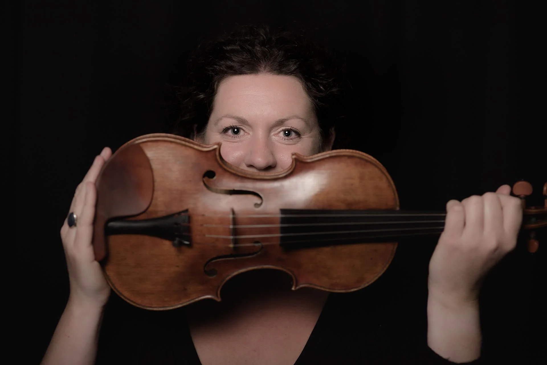 Maria Ryan Violinist