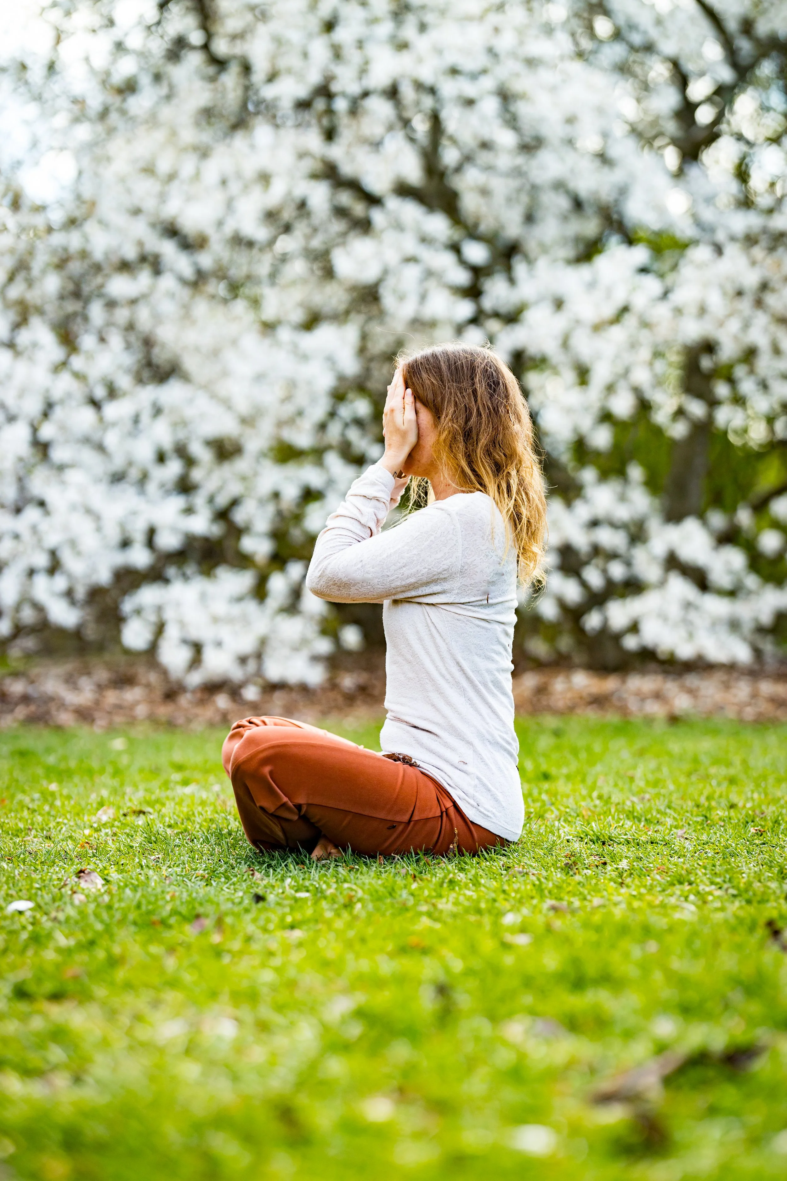 What Is Neurofeedback Therapy? Practice Guidelines, Benefits, and Considerations