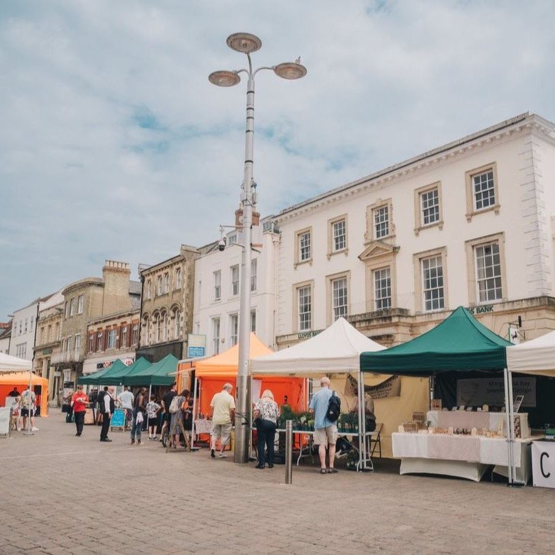 Second Sundays offers start-ups the opportunity to bring their goods to Andover, meet new customers, grow and work with like-minded traders. 

Find more details of our trading criteria and a link to apply for a pitch on the #SecondSundays website. 

