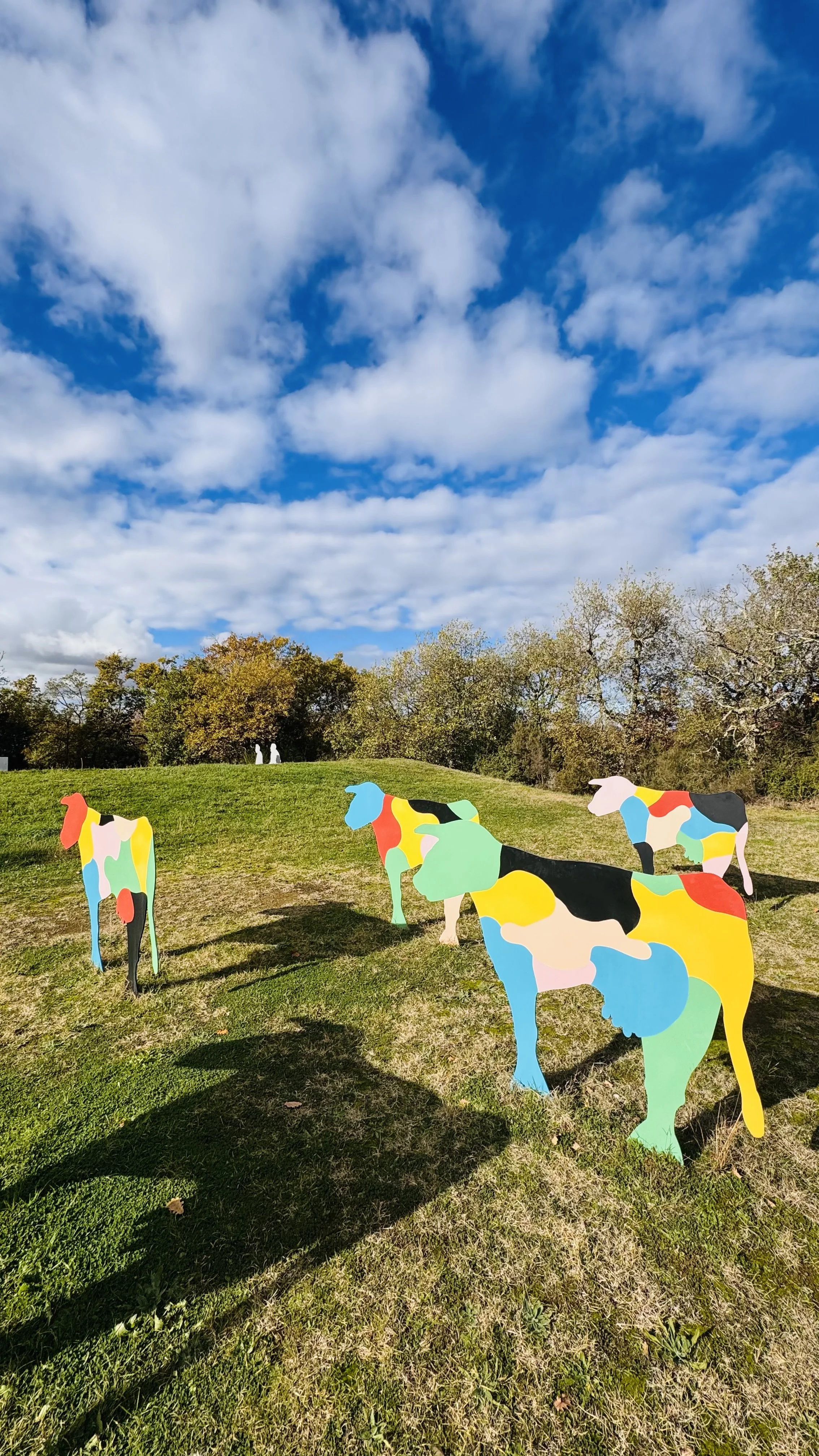PARQUE DE ESCULTURAS DA FÁBRICA DE LEITE CHIANTI