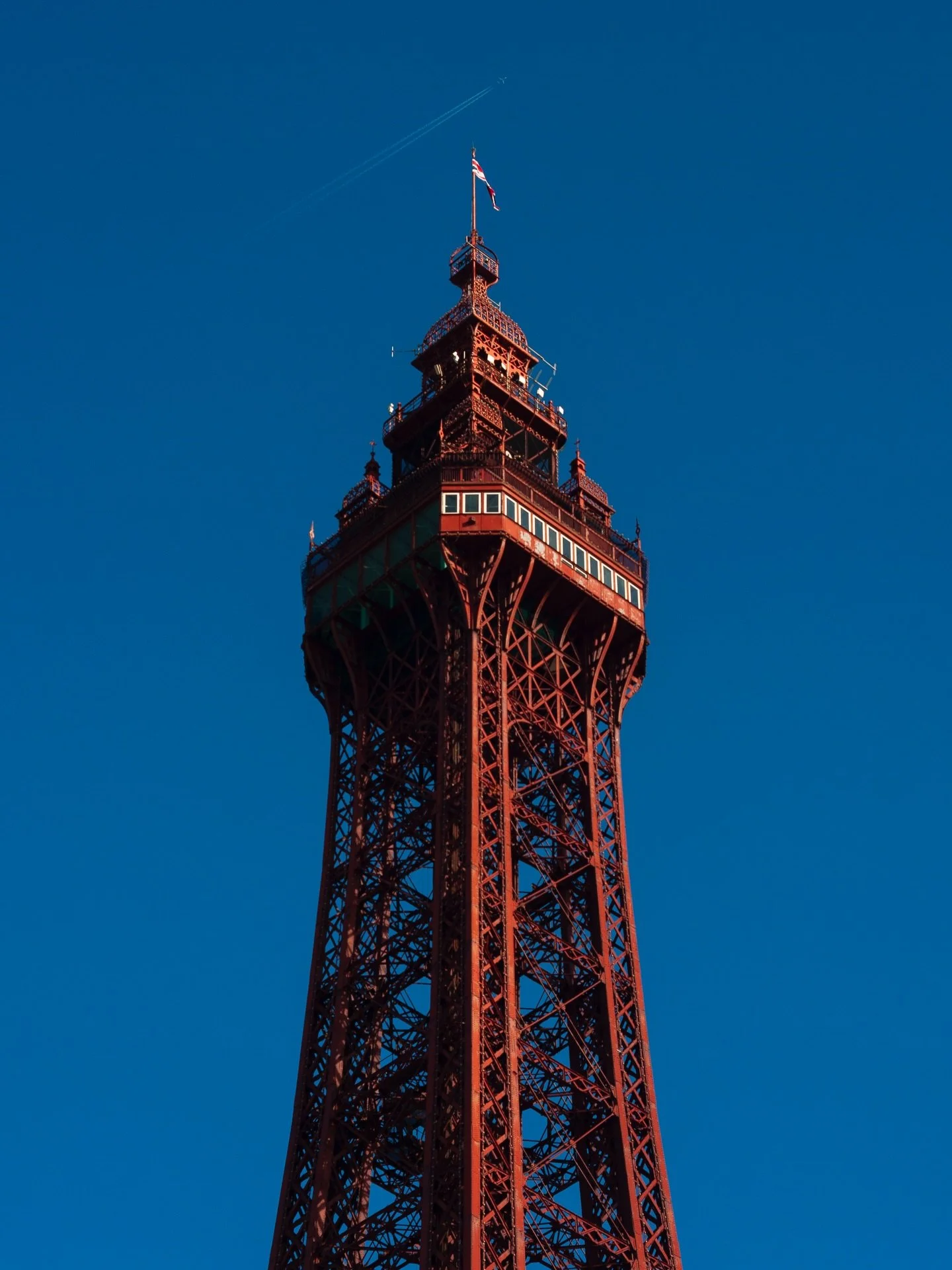 Blackpool Pt 2 xx

Taken with a Nikon D90 and 50mm, edited in Lightroom.