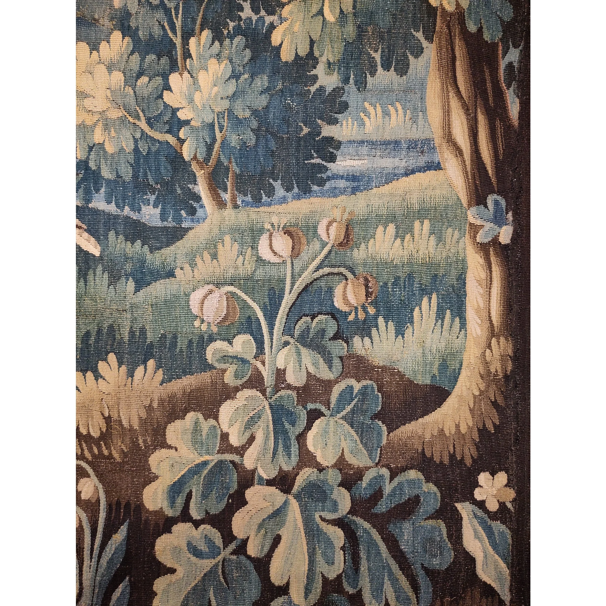 Tapestry Aubusson verdure circa 1700 two birds border 4.jpg