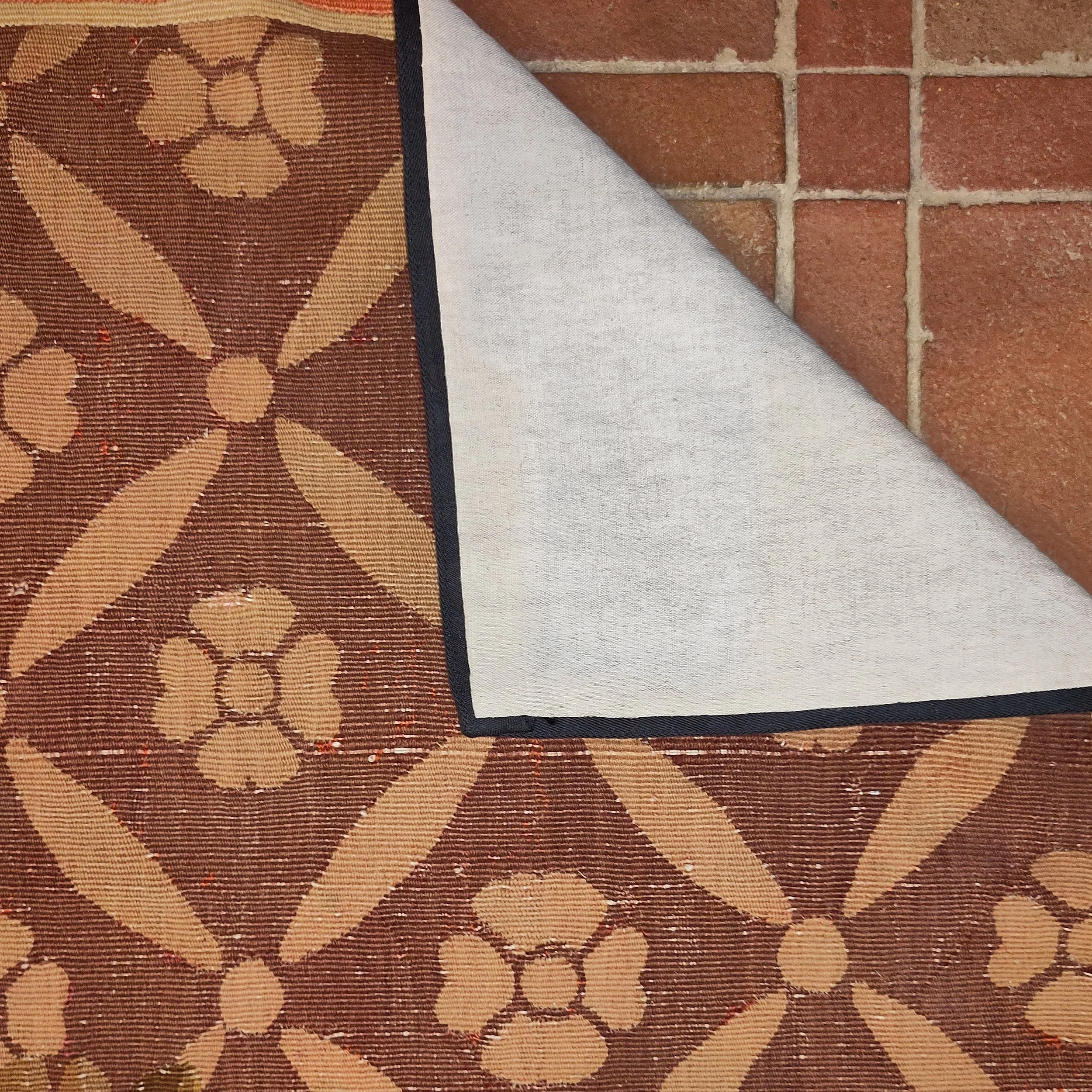 Rug 19th century Aubusson tapestry flowerheads 5.jpg