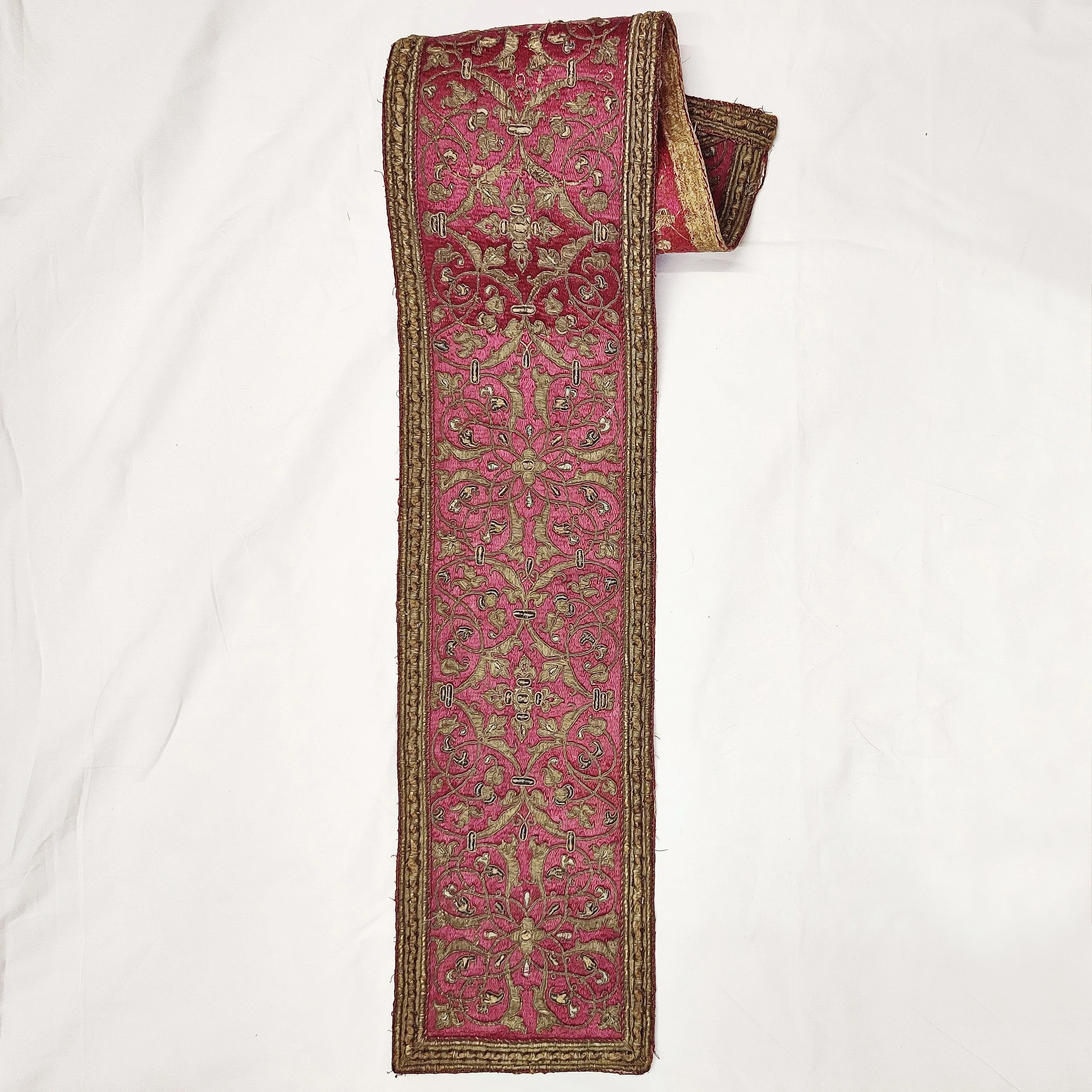 Orphrey band 16th century Spanish or Italian 5.jpg