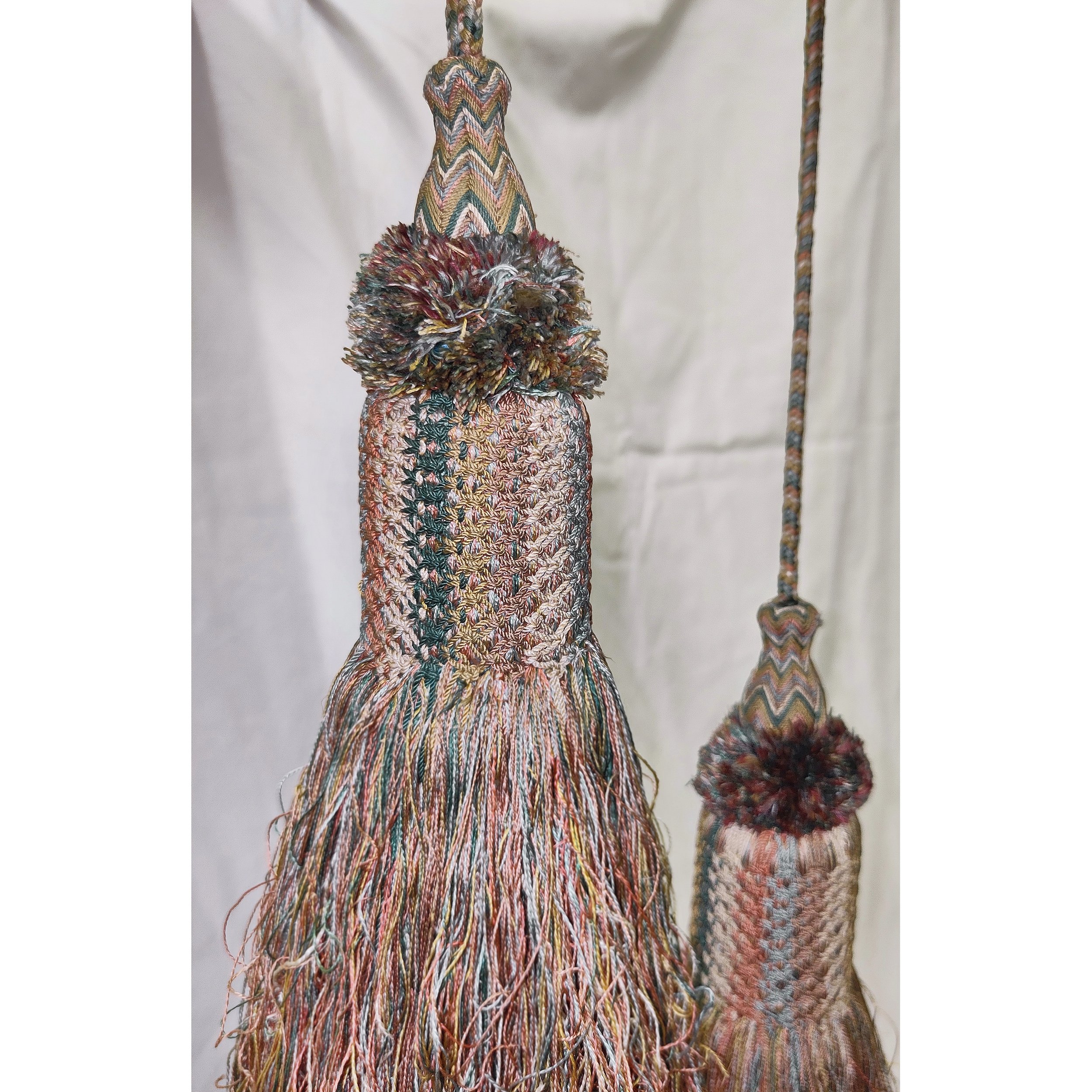 Tassels 17th century pair silk large 4.jpg