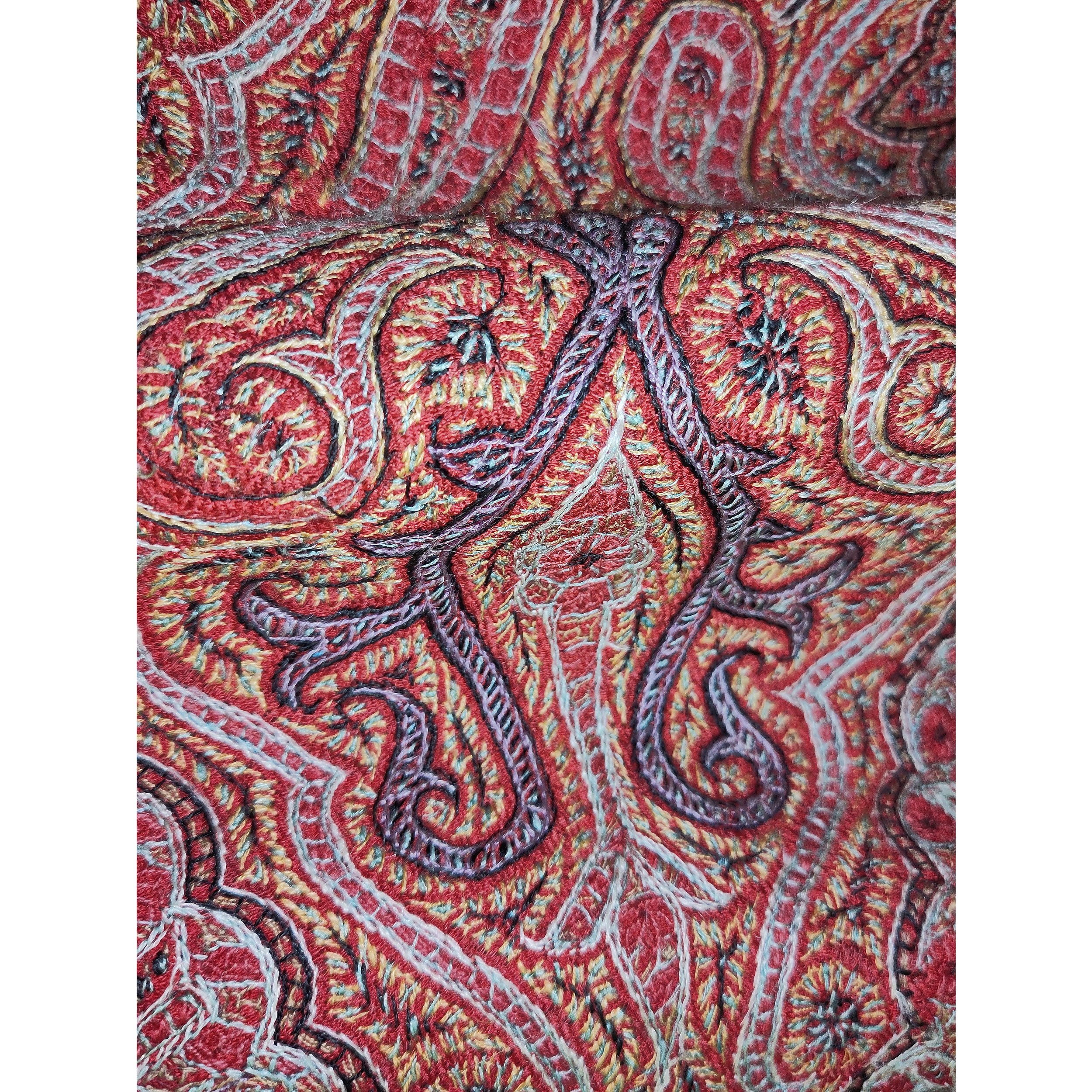 Shawl 19th century Kashmir embroidered 3.jpg