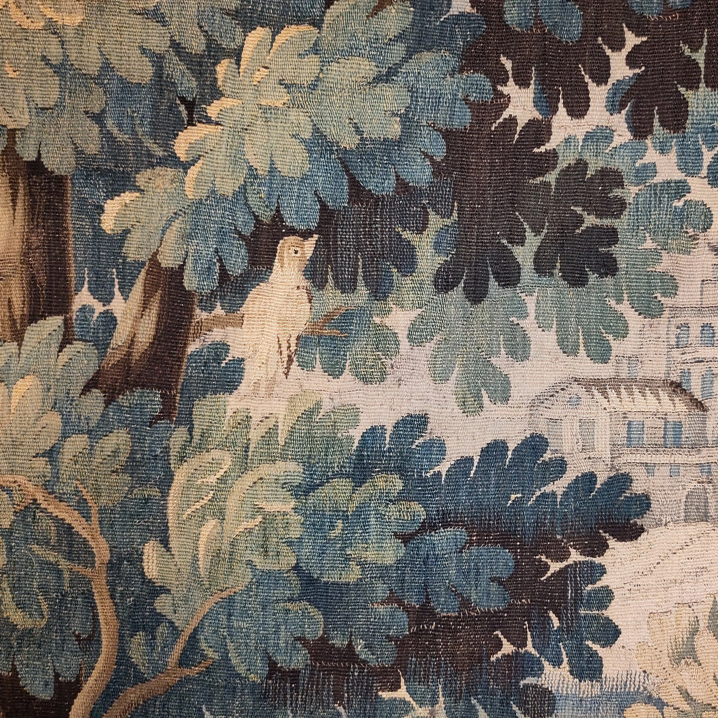 Tapestry Aubusson verdure circa 1700 two birds border 5.jpg