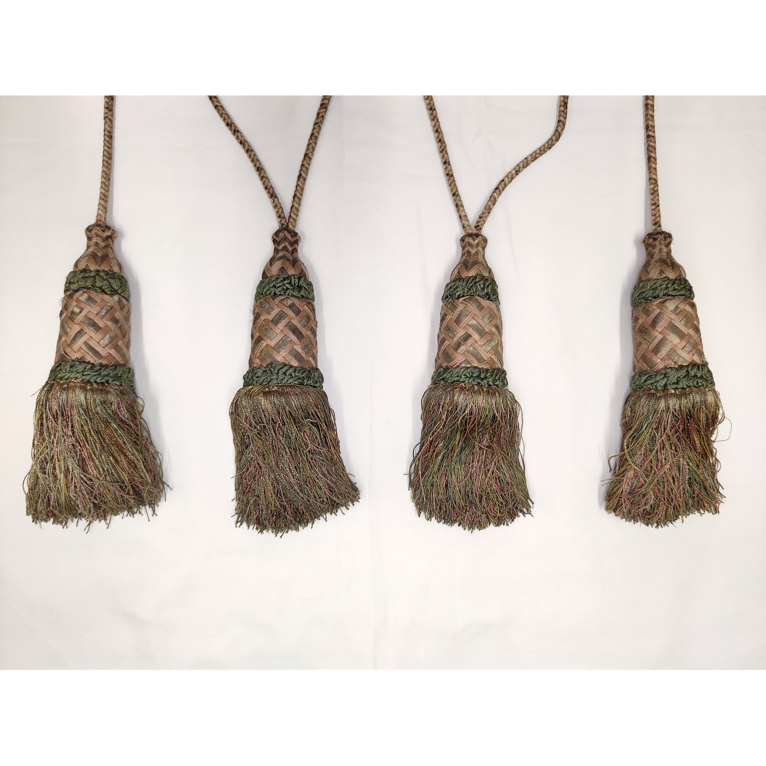 Tassels four 17th century Turk's head knotted cord 5.jpg