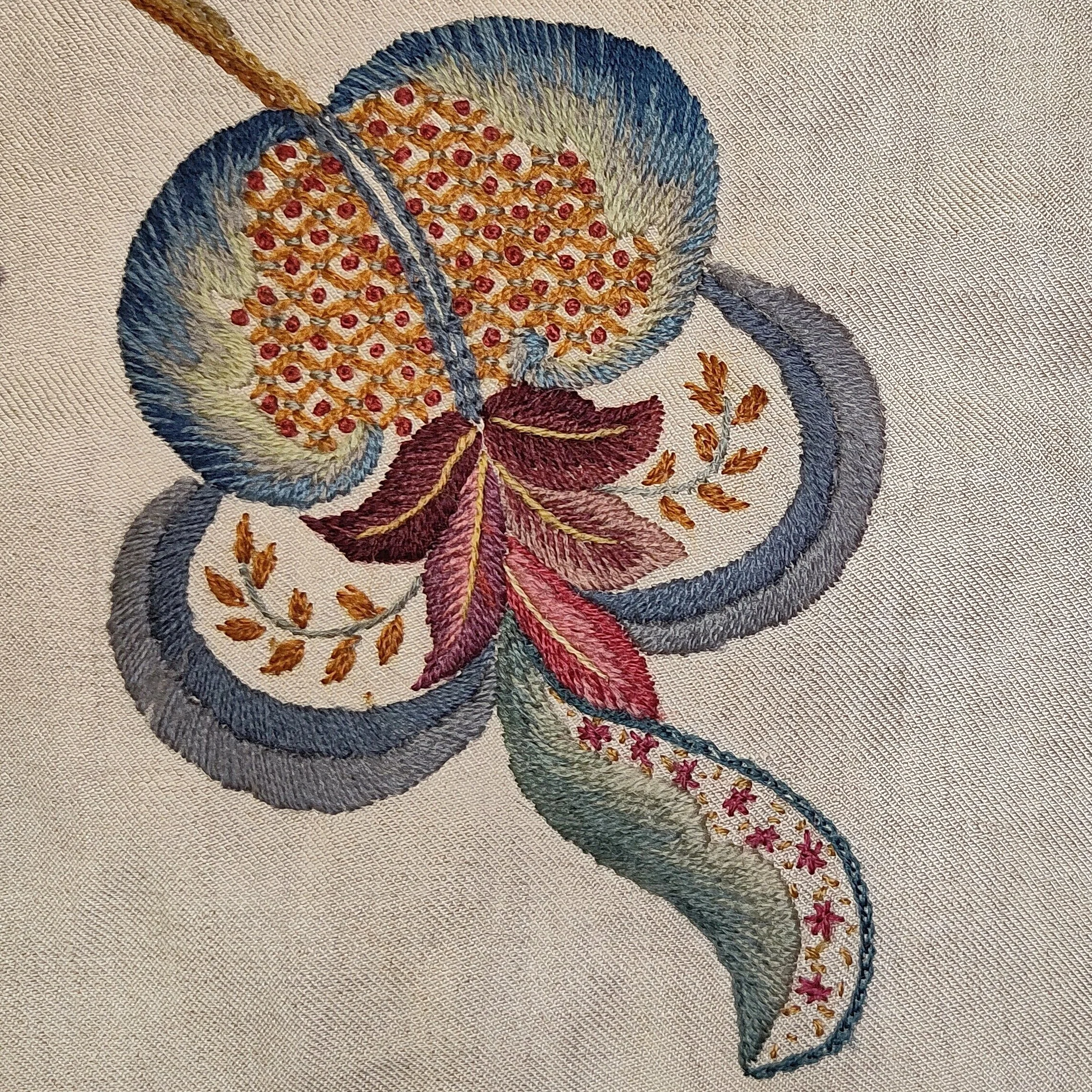 Crewelwork 20th century English hanging 5.jpg