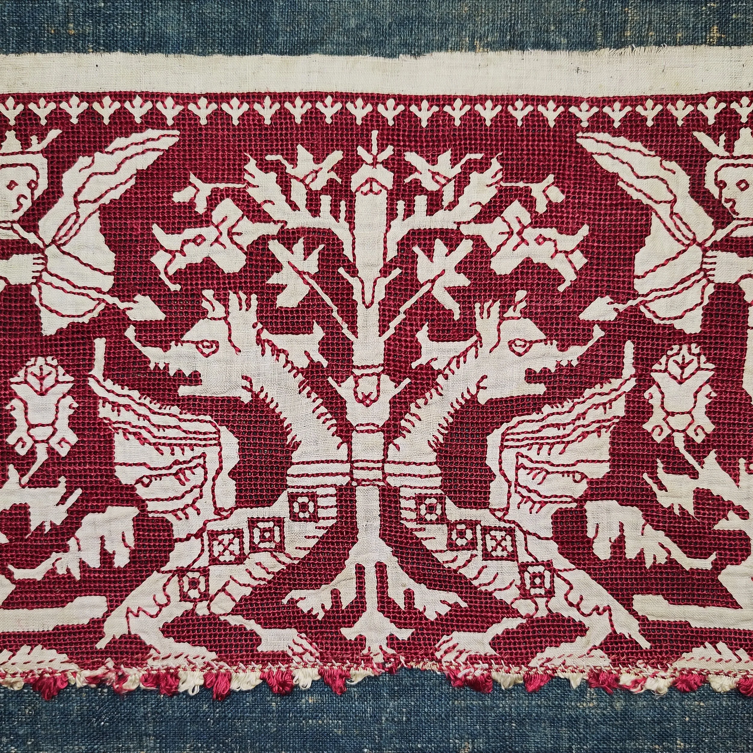 Embroidery 17th century Italian drawnwork 2.jpg
