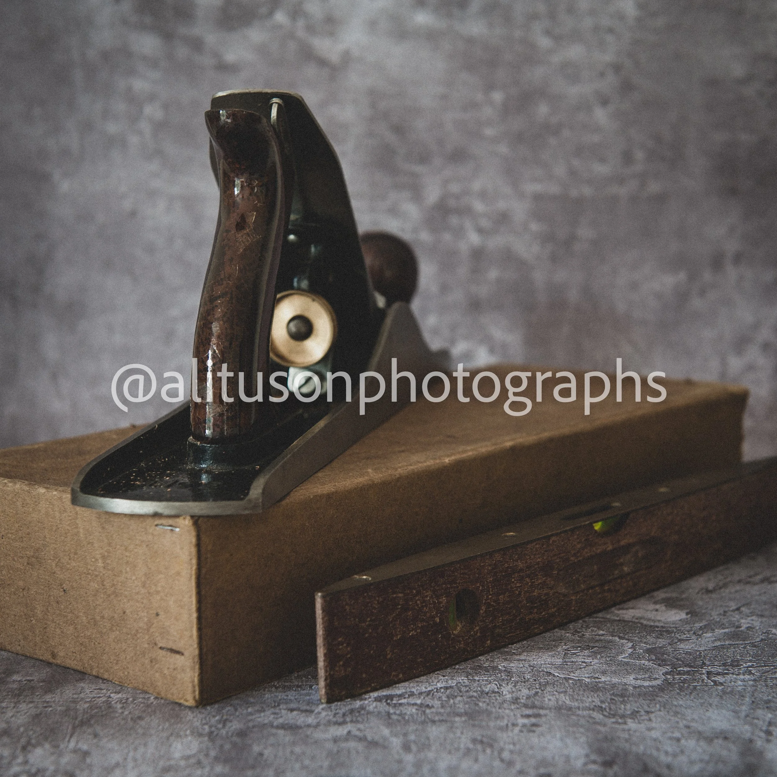 Wood Plane & Spirit Level - watermark.jpg