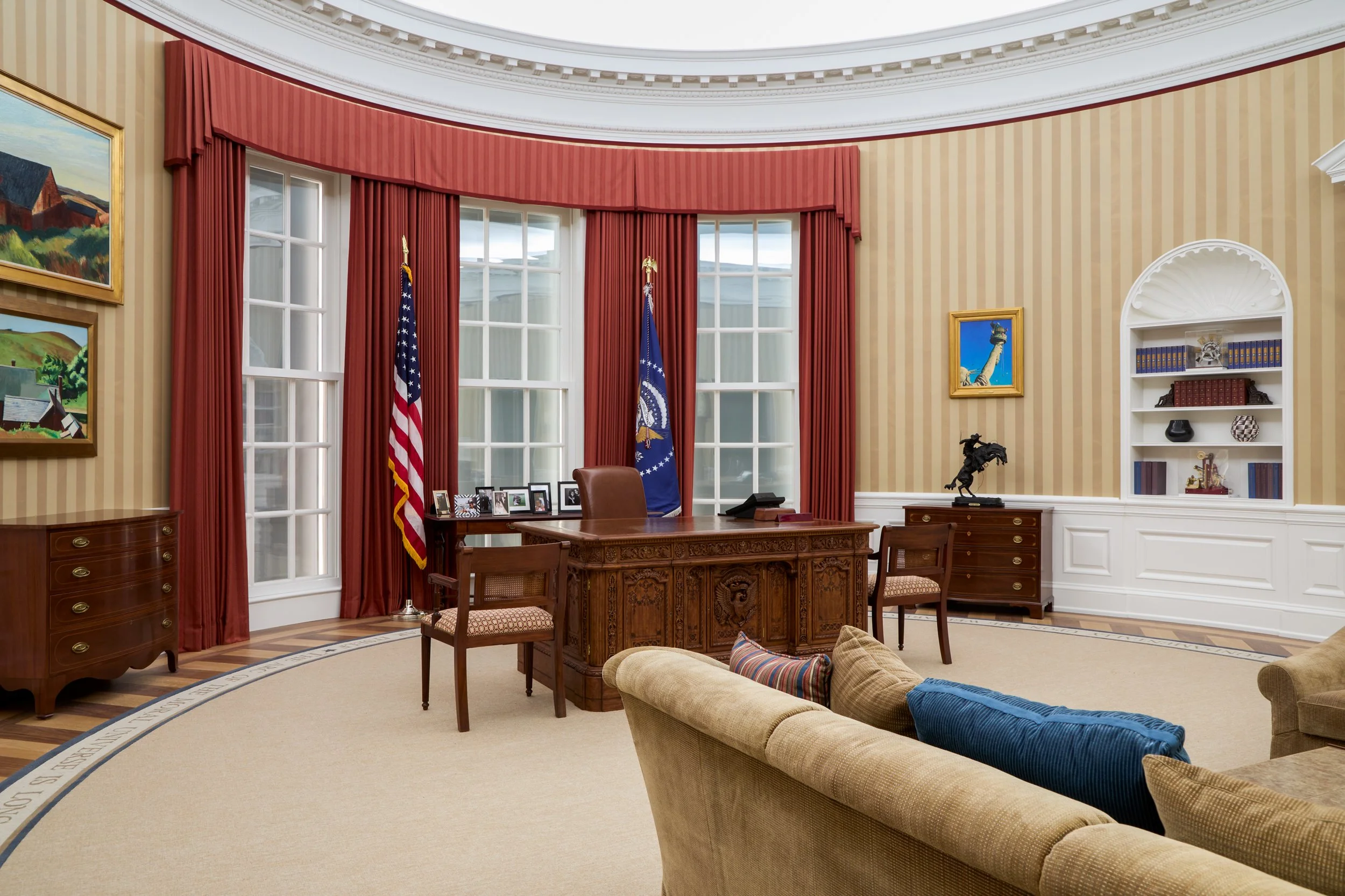 20260511_L4_Oval_001.jpg