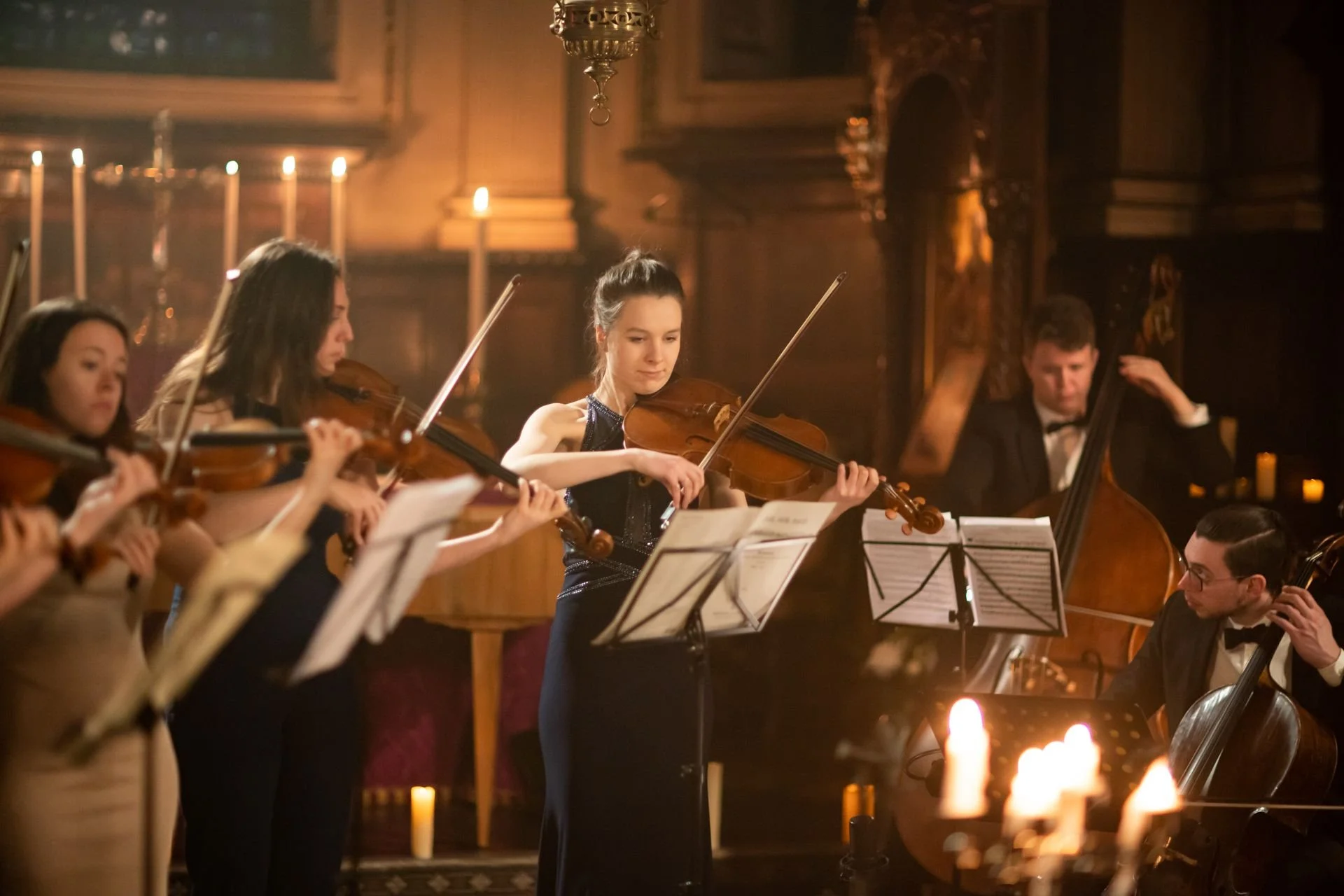 Evening concert series: Mozart Concertos by Candlelight - the piccadilly sinfonietta