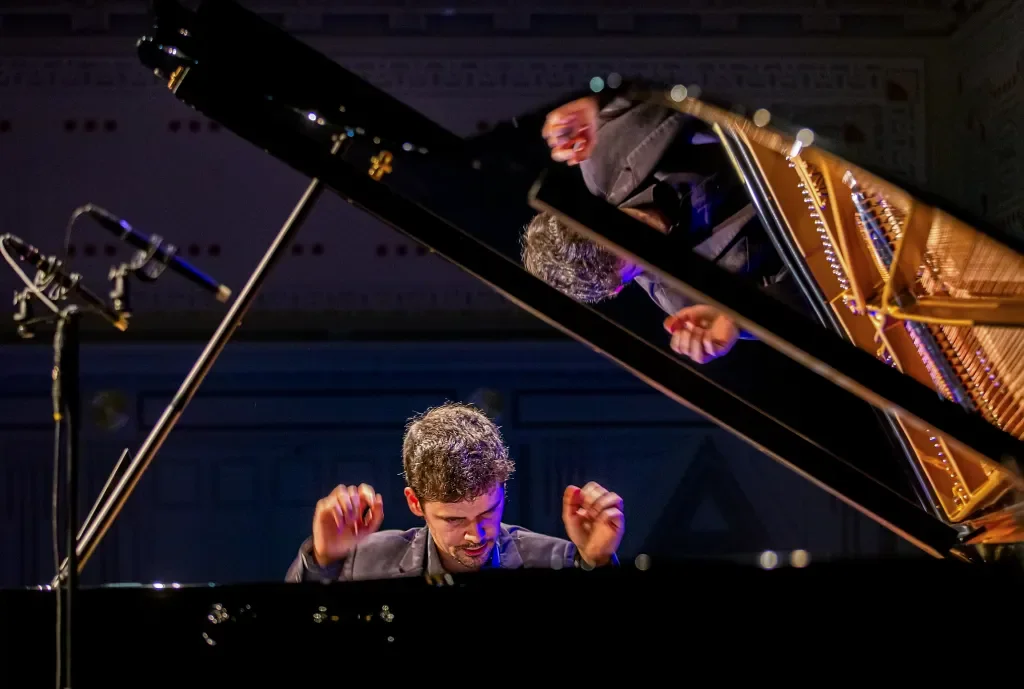 St Giles' at Six: Piano Recital with Matteusz Rettner