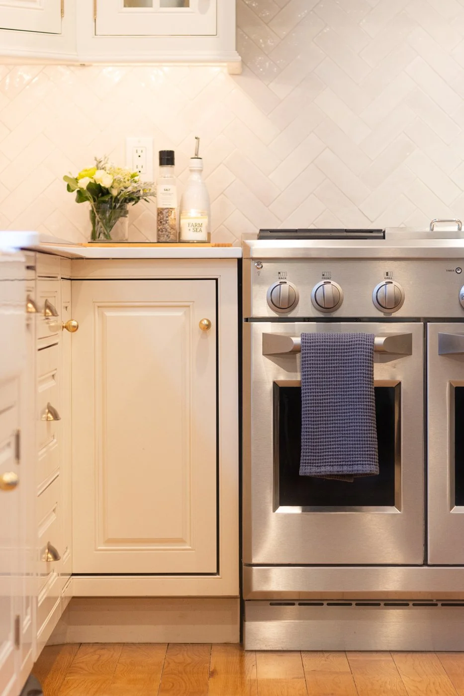 curtis-rowe-interiors-Oldconneticutpathproject-kitchen (21).jpg
