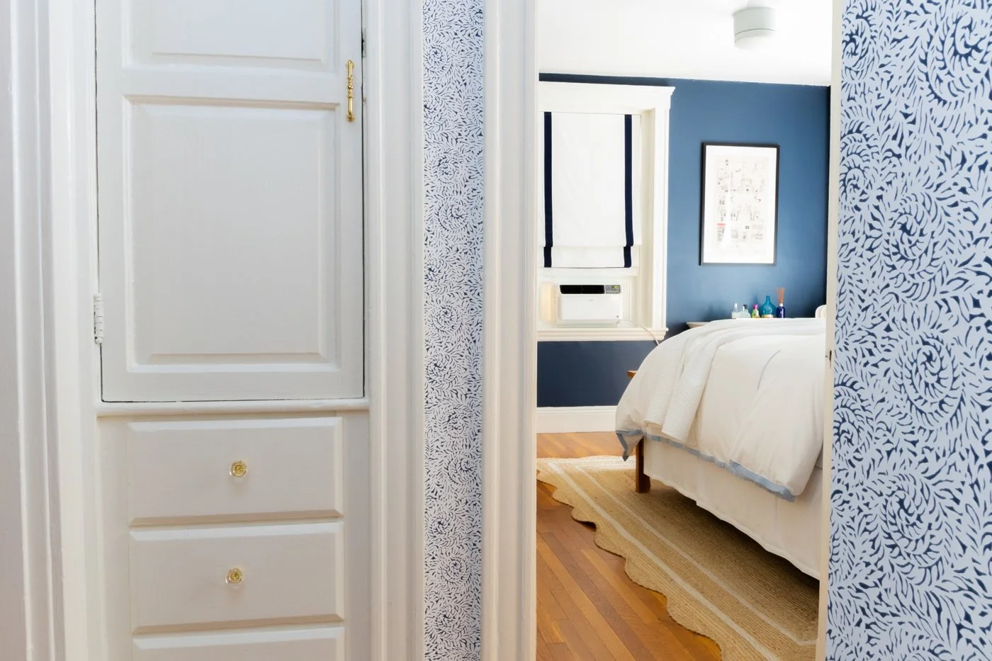 curtis-rowe-interiors-ShortSt-primarybedroomdesign (4).jpg
