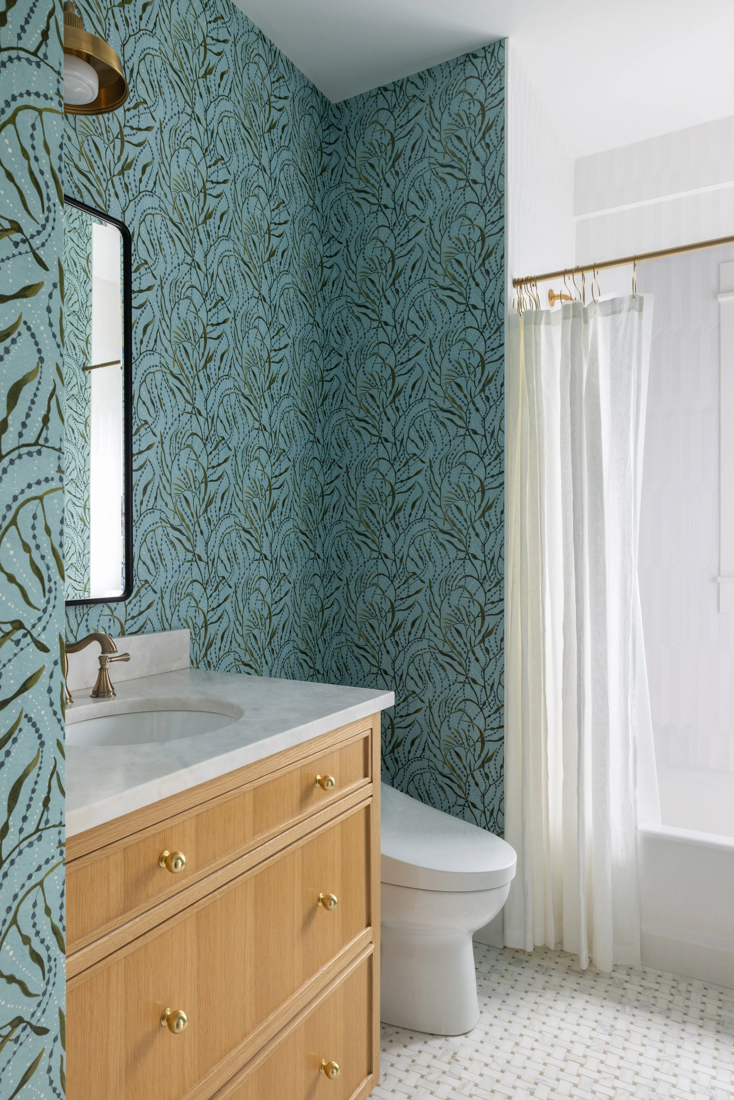 curtis-rowe-interiors-banksst-kidsbathroom design (1).jpg