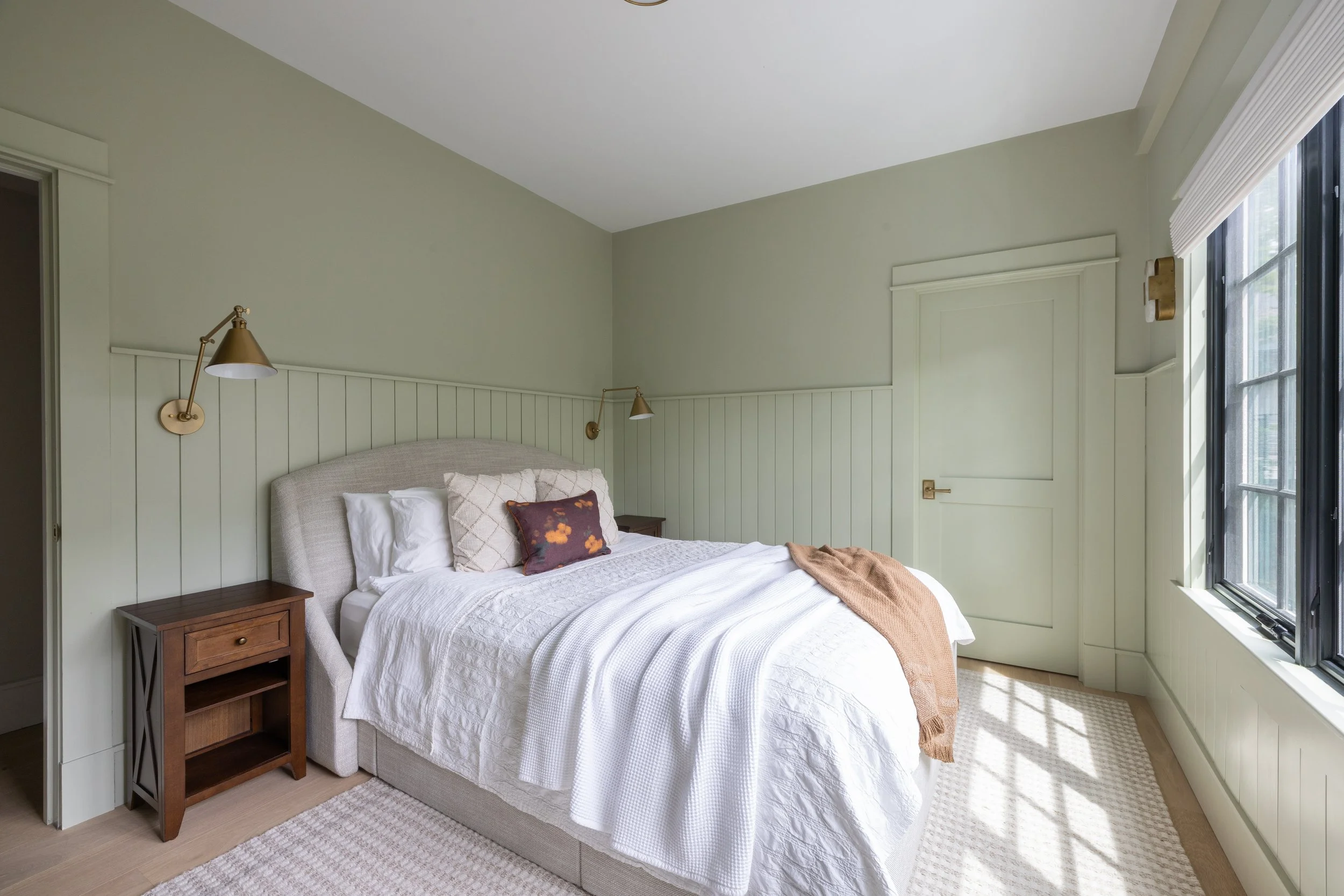 curtis-rowe-interiors-banksst-primarybedroomdesign (2).jpg