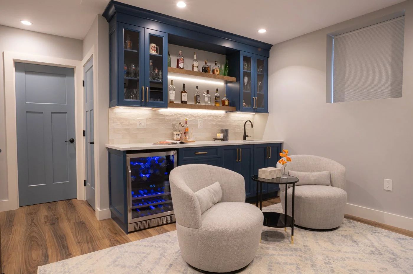 curtis-rowe-interiors-somervillema-basementbardesign (3).jpg