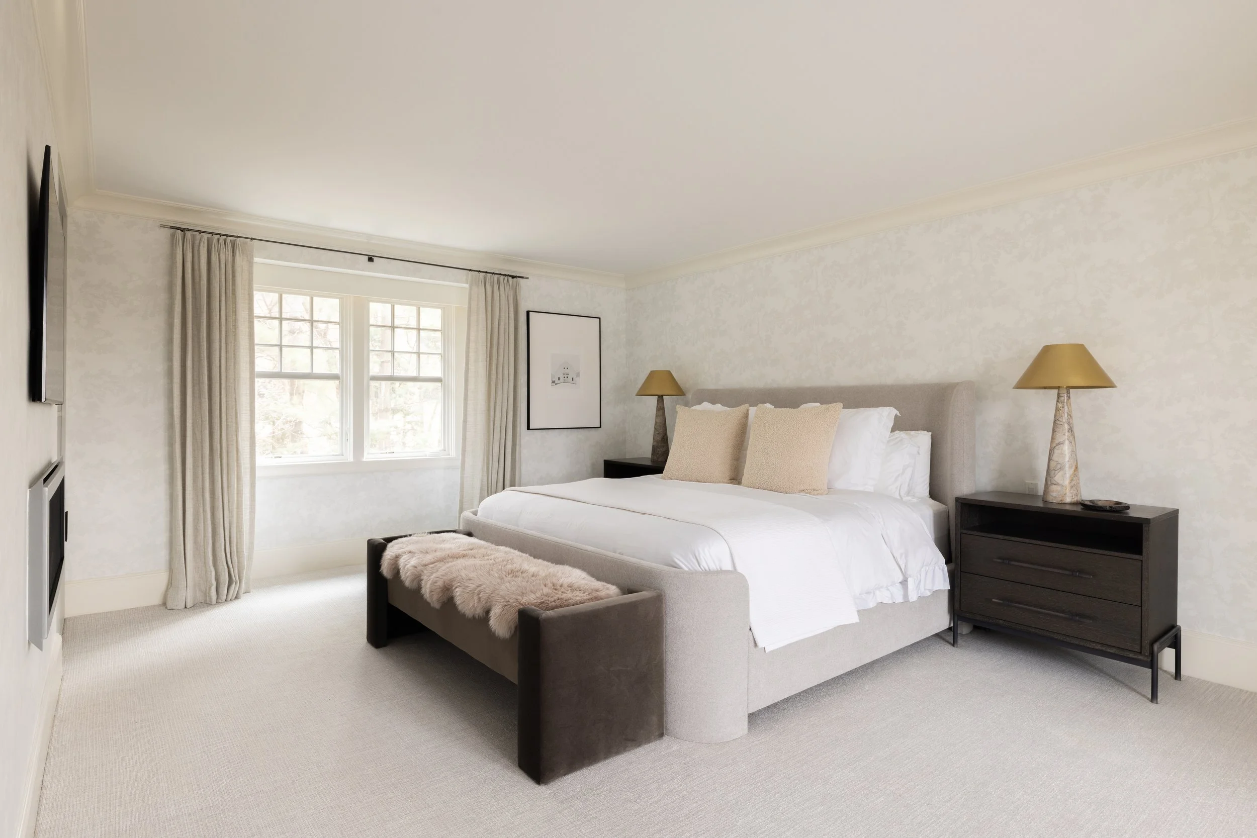 curtis-rowe-interiors-Summit Ave-primarybedroom (2).jpg