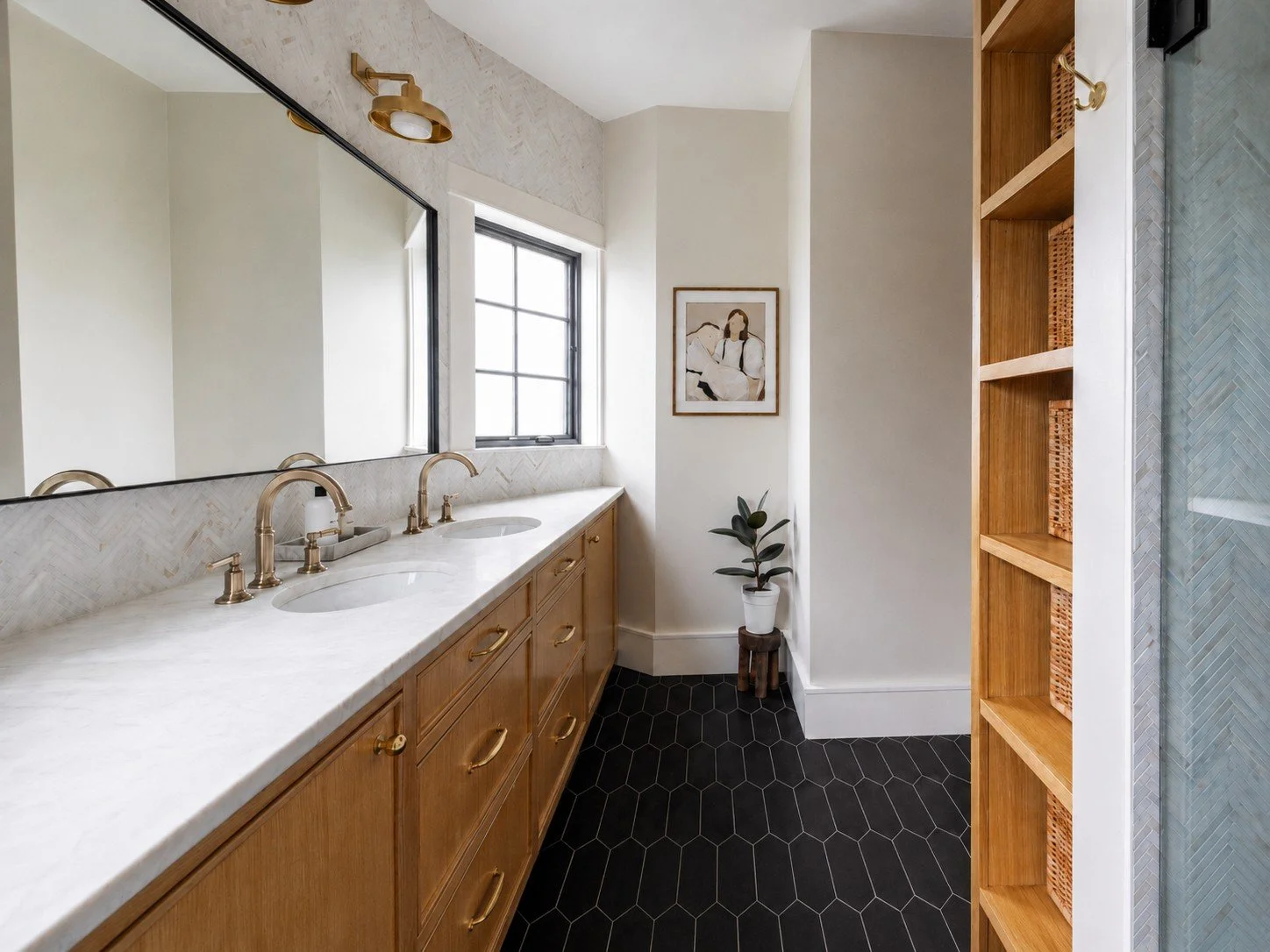curtis-rowe-interiors-banksst-primarybathroom.jpg