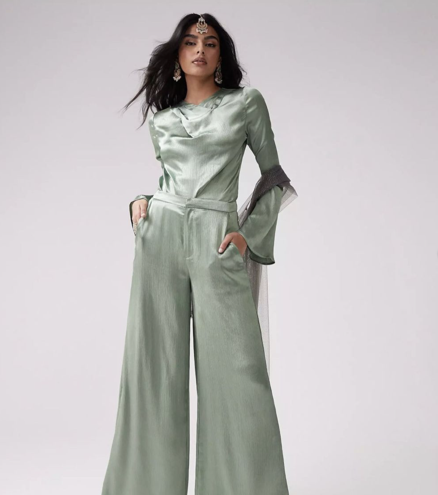 916-Studio-London-kanya-london-8.png