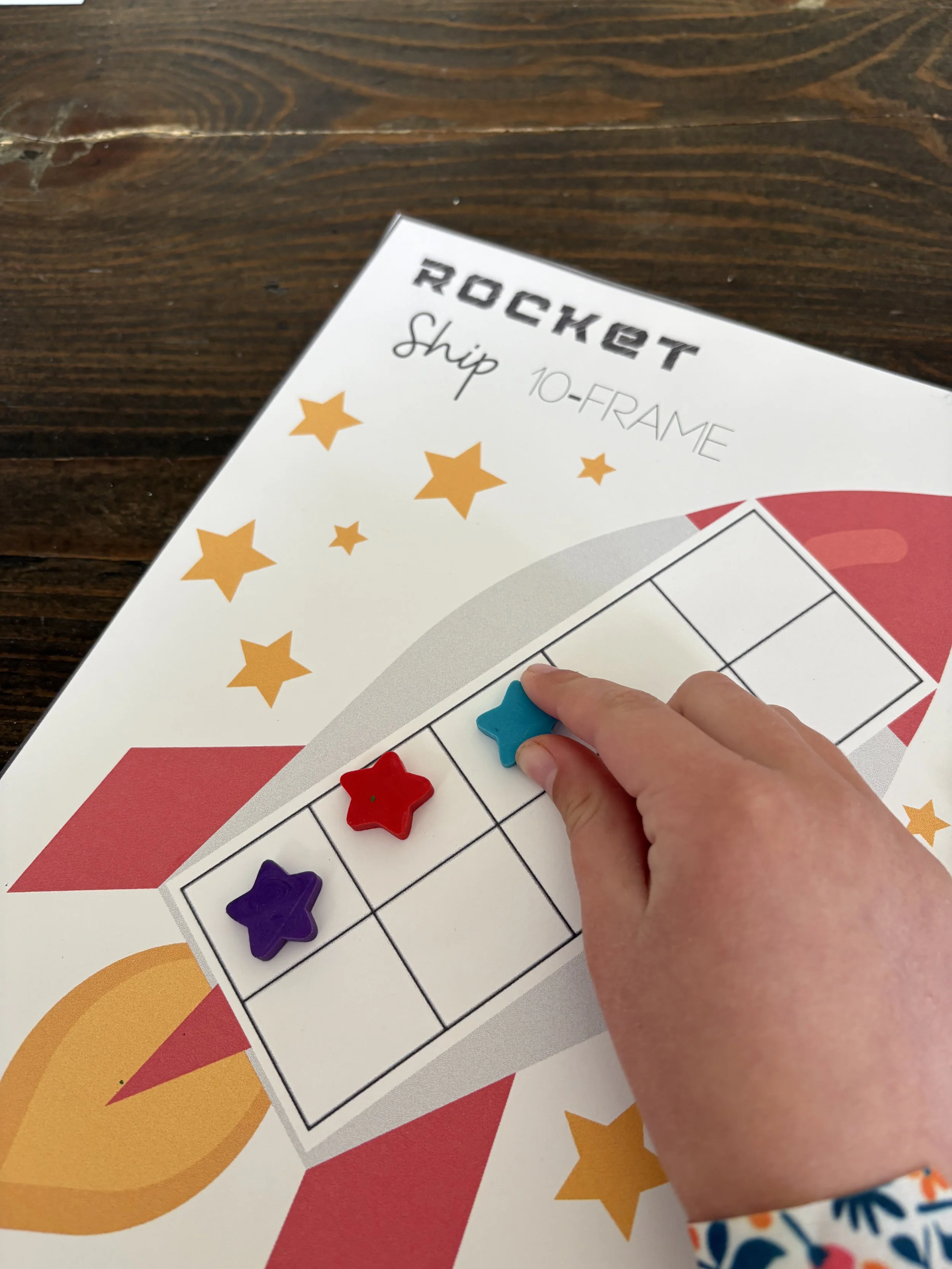 rocket ship 10 fram 2.JPG