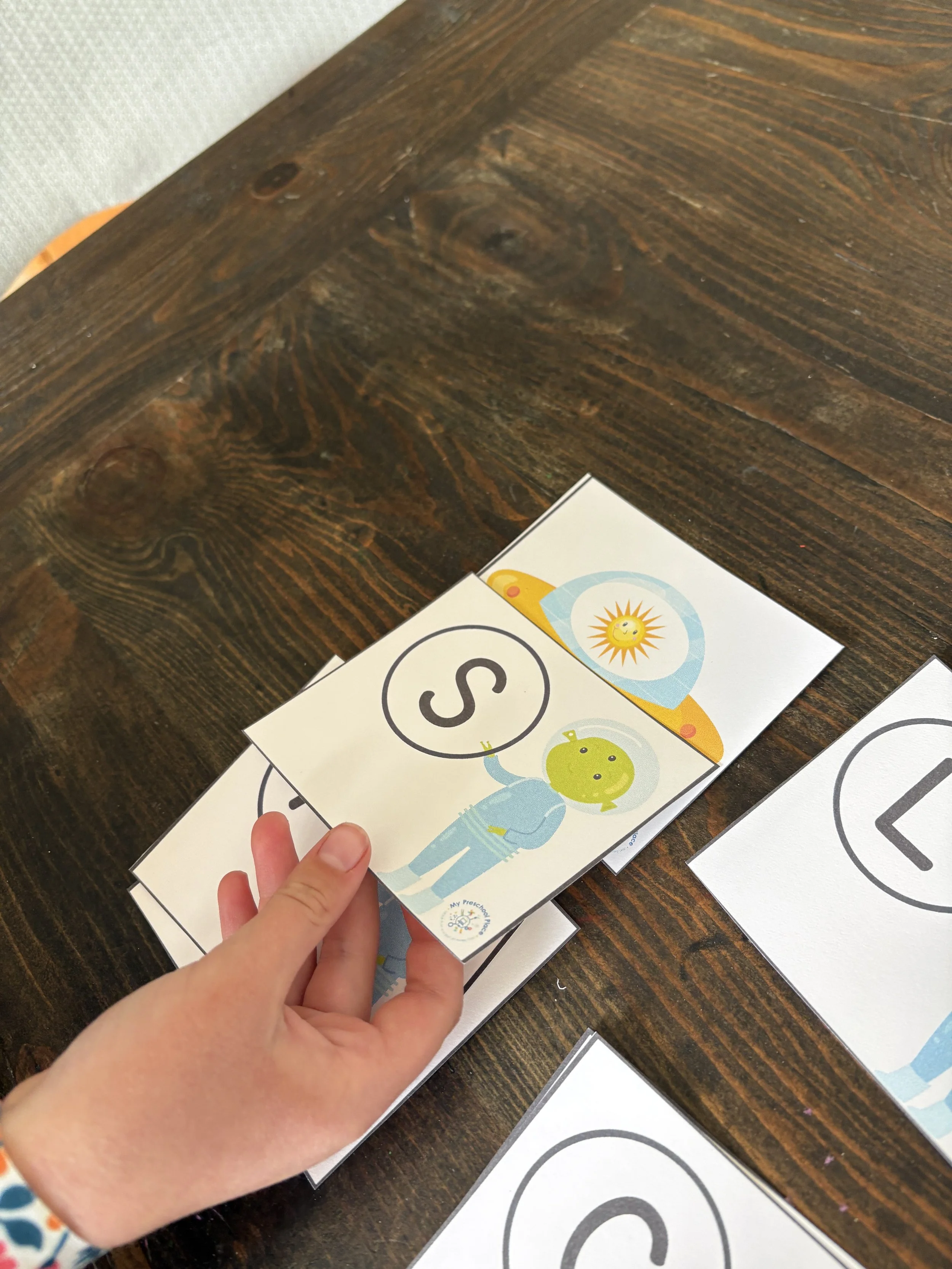 alien beginning sounds 6.JPG