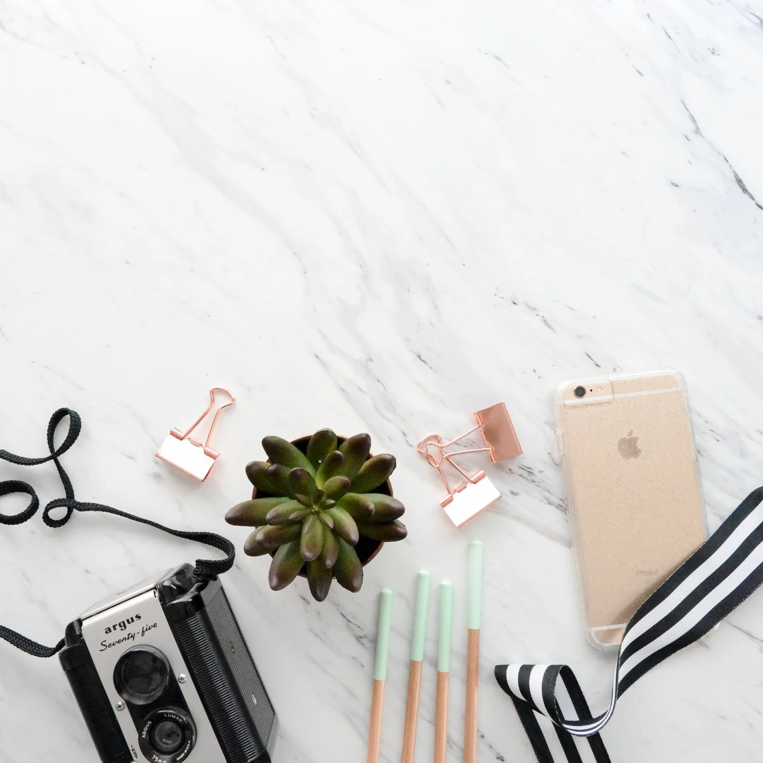 Increase Engagement and Grow on Instagram in 2020 with Joelle Elizabeth