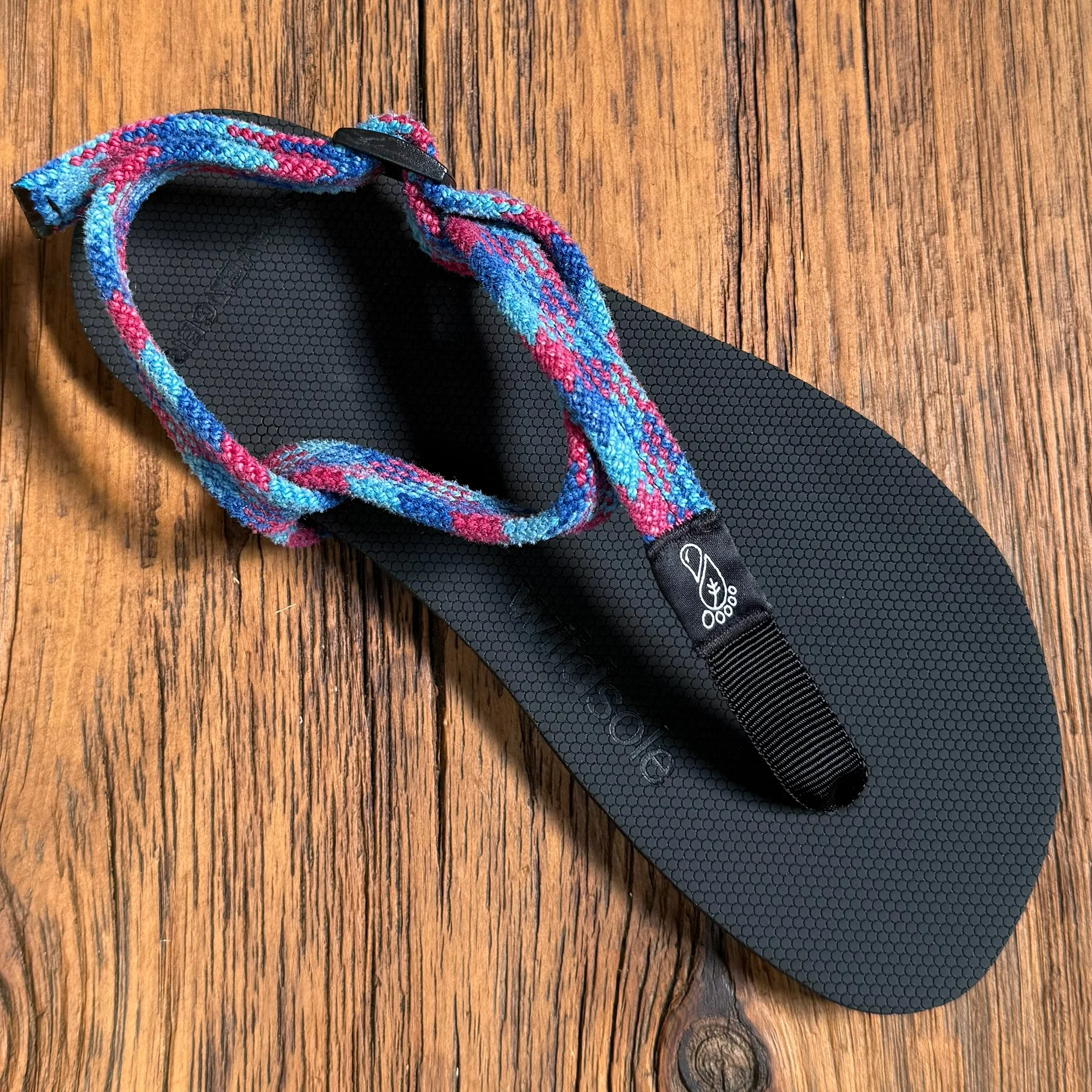 scav-fuchsia-flow-1.jpg