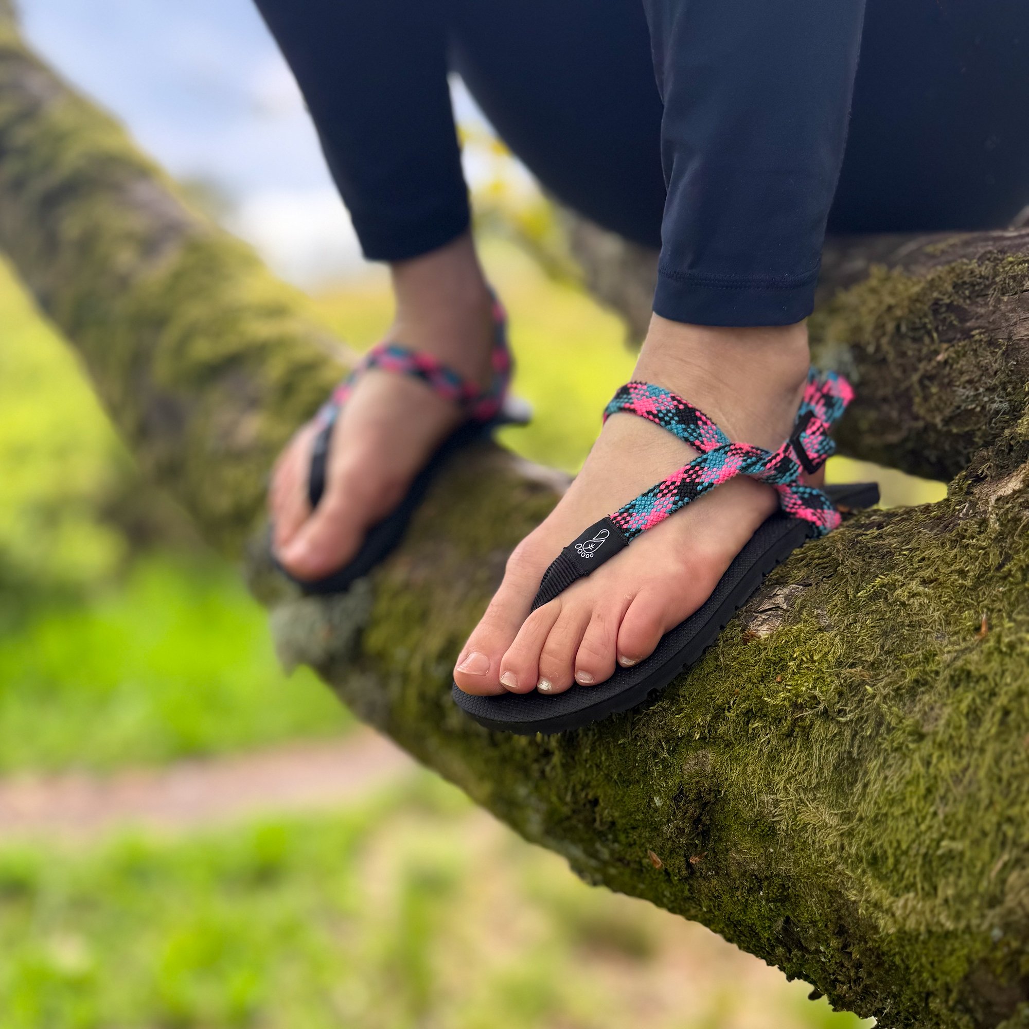 wildsole-scavenger-aztec-barefoot-adventure-sandals-pic5.jpg