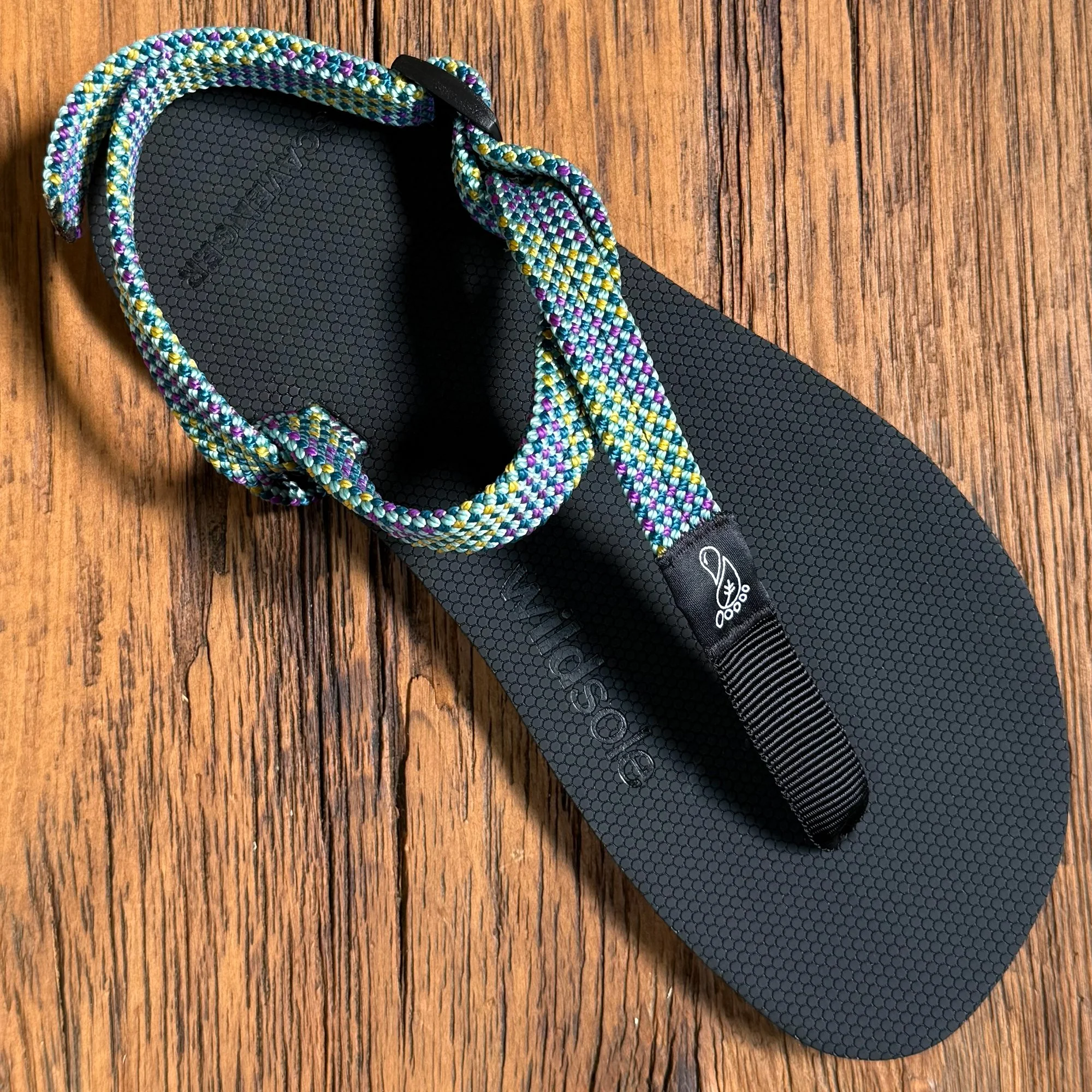 scav-tropical-twist-1.jpg