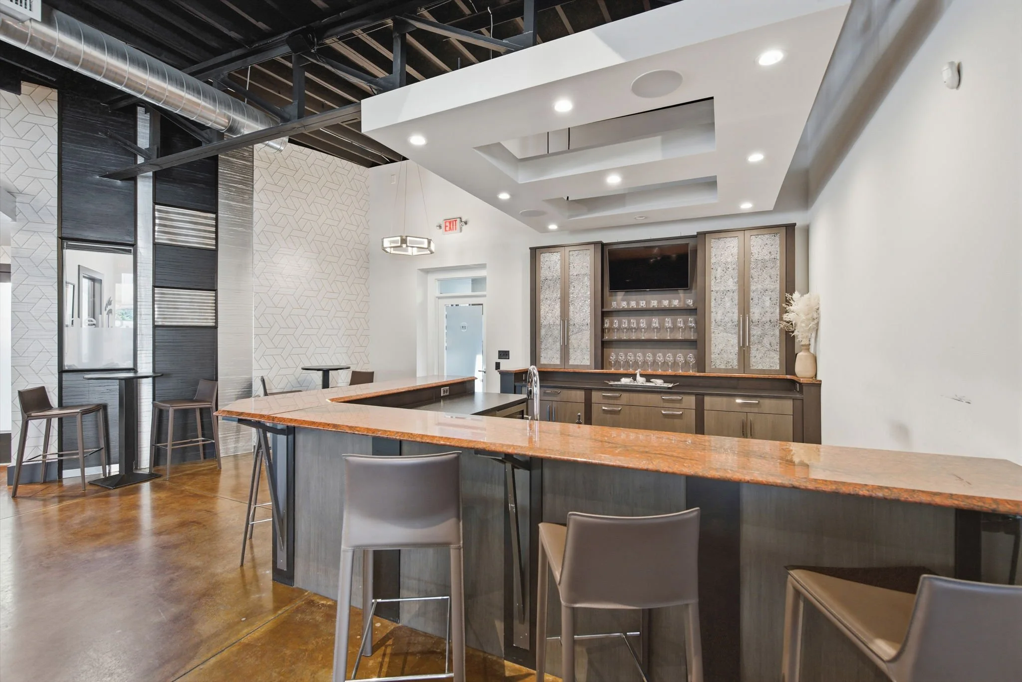 13-web-or-mls-7813 Ted Gregory Ln-20.jpg