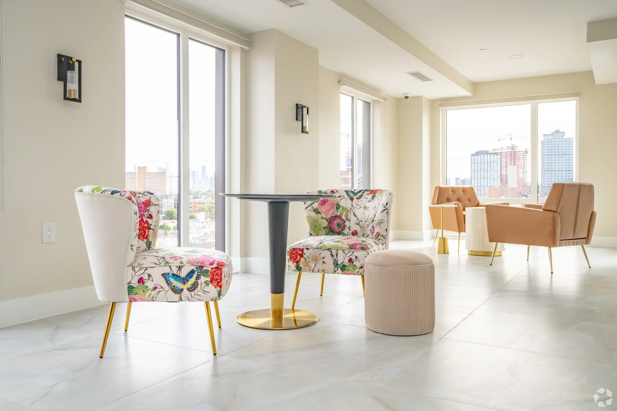 metrovue-jersey-city-nj-lounge.jpg