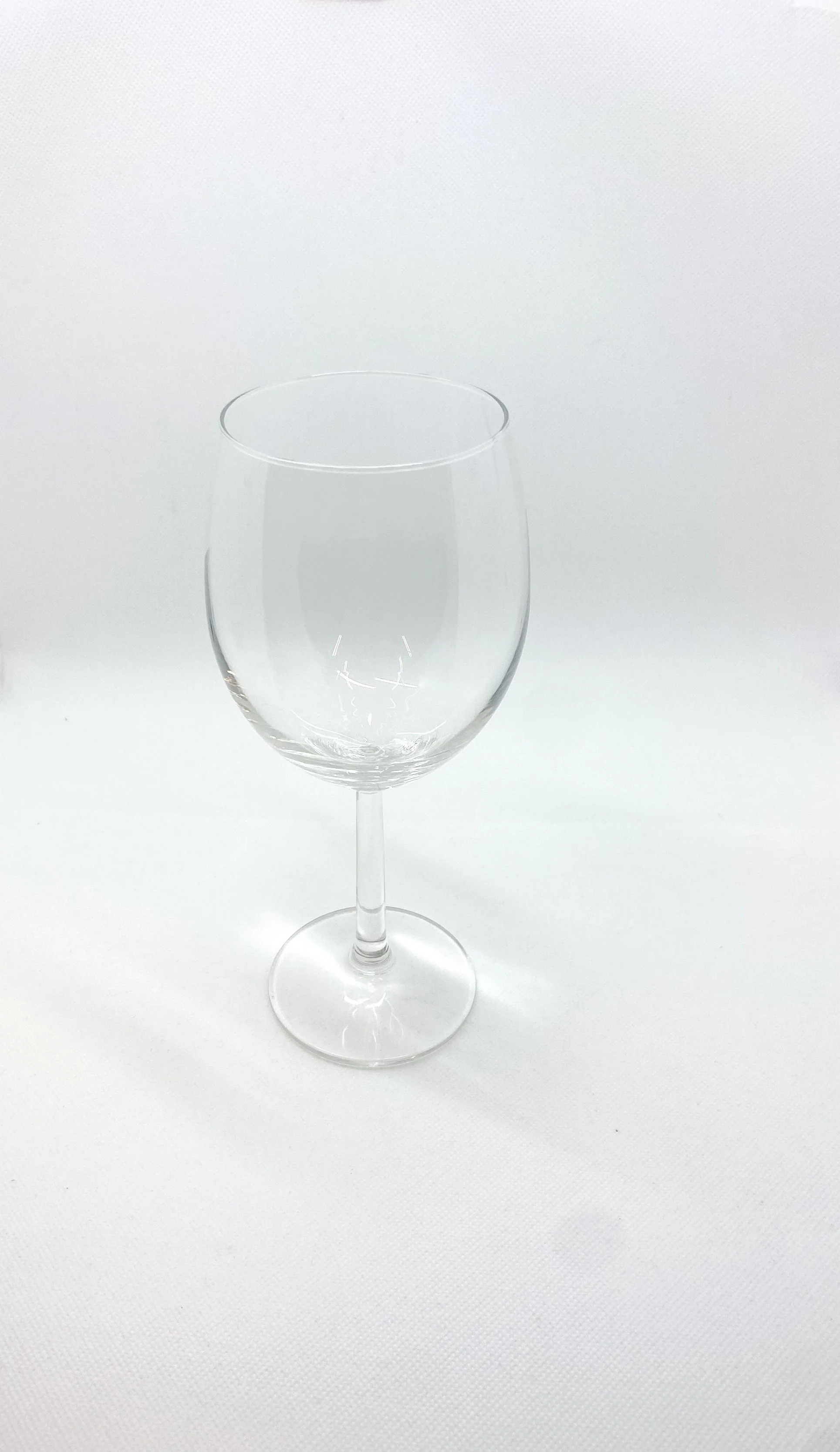 Classic Wine Glass 
Quantity: 60 
50¢ each