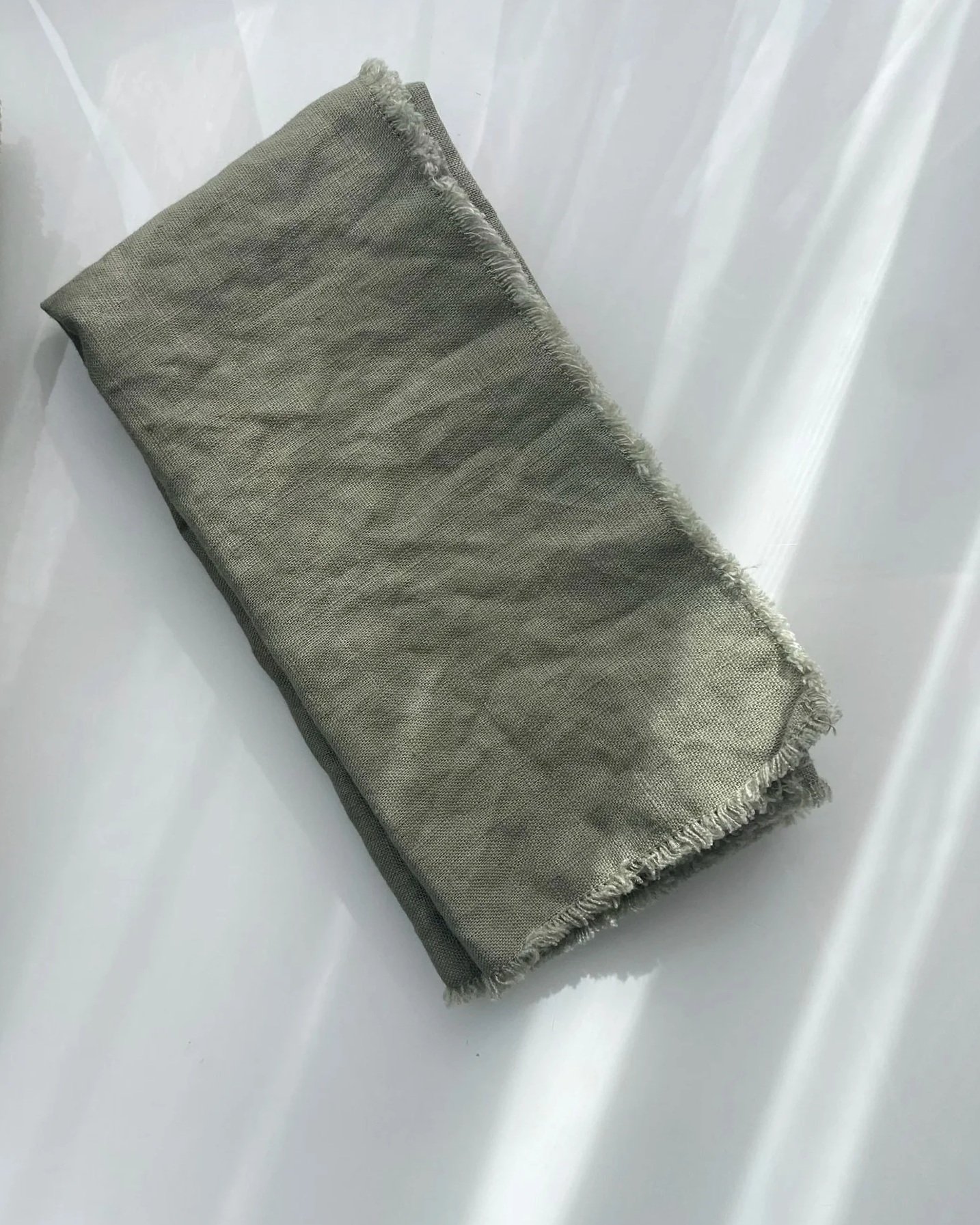 Olive Green Linen 
Quantity: 60 
$1 each