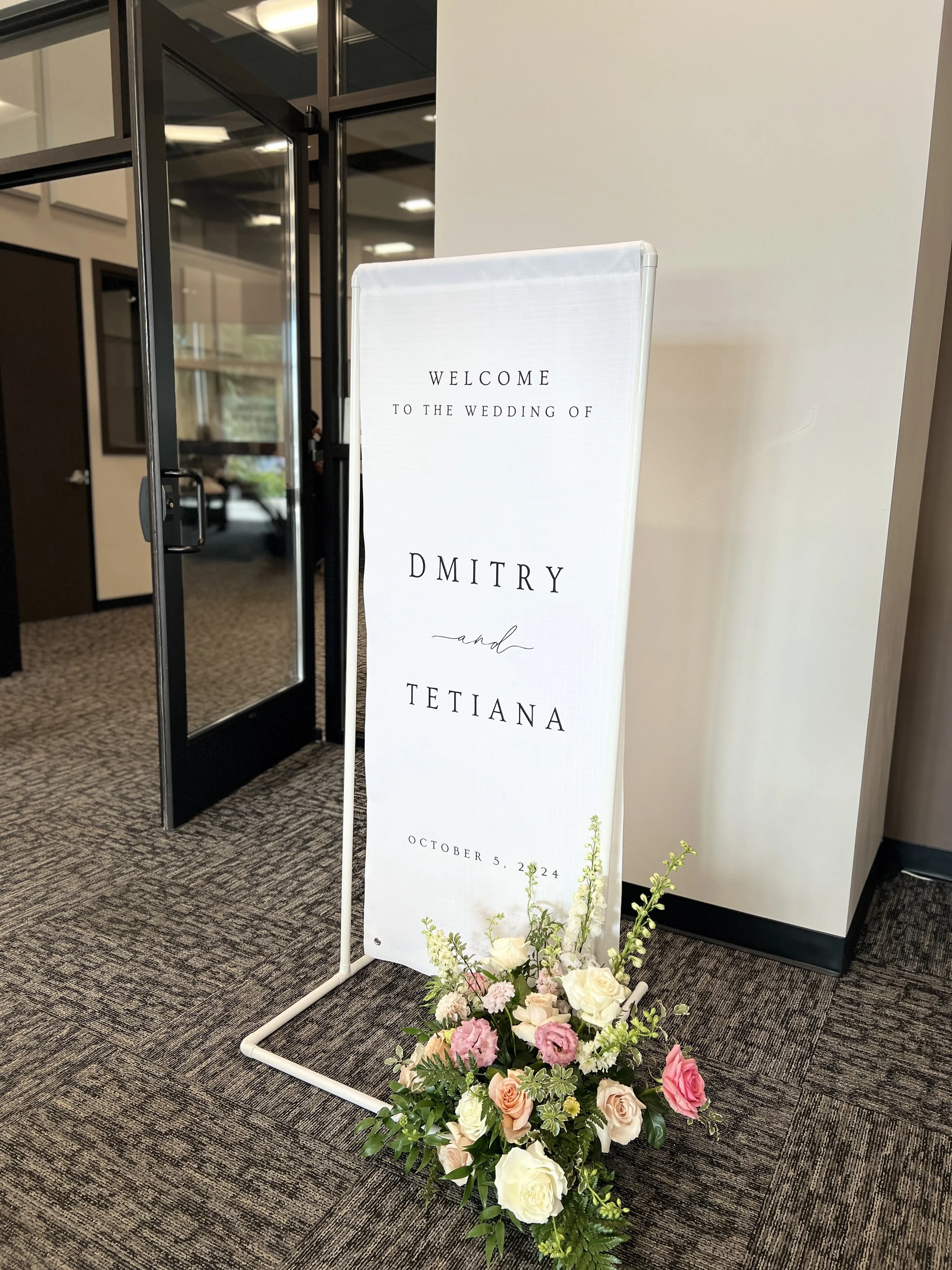 White 2x5 Sign Stand 
$15 