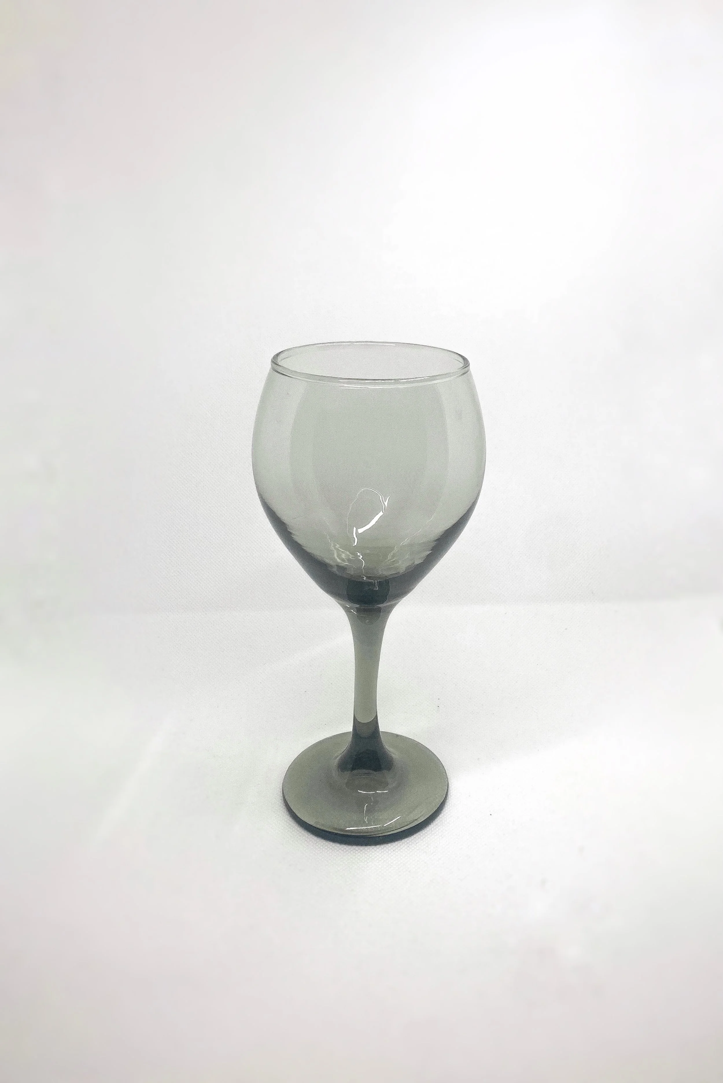 Smoke Black Wine Glass 
Quantity: 80 
50¢ each