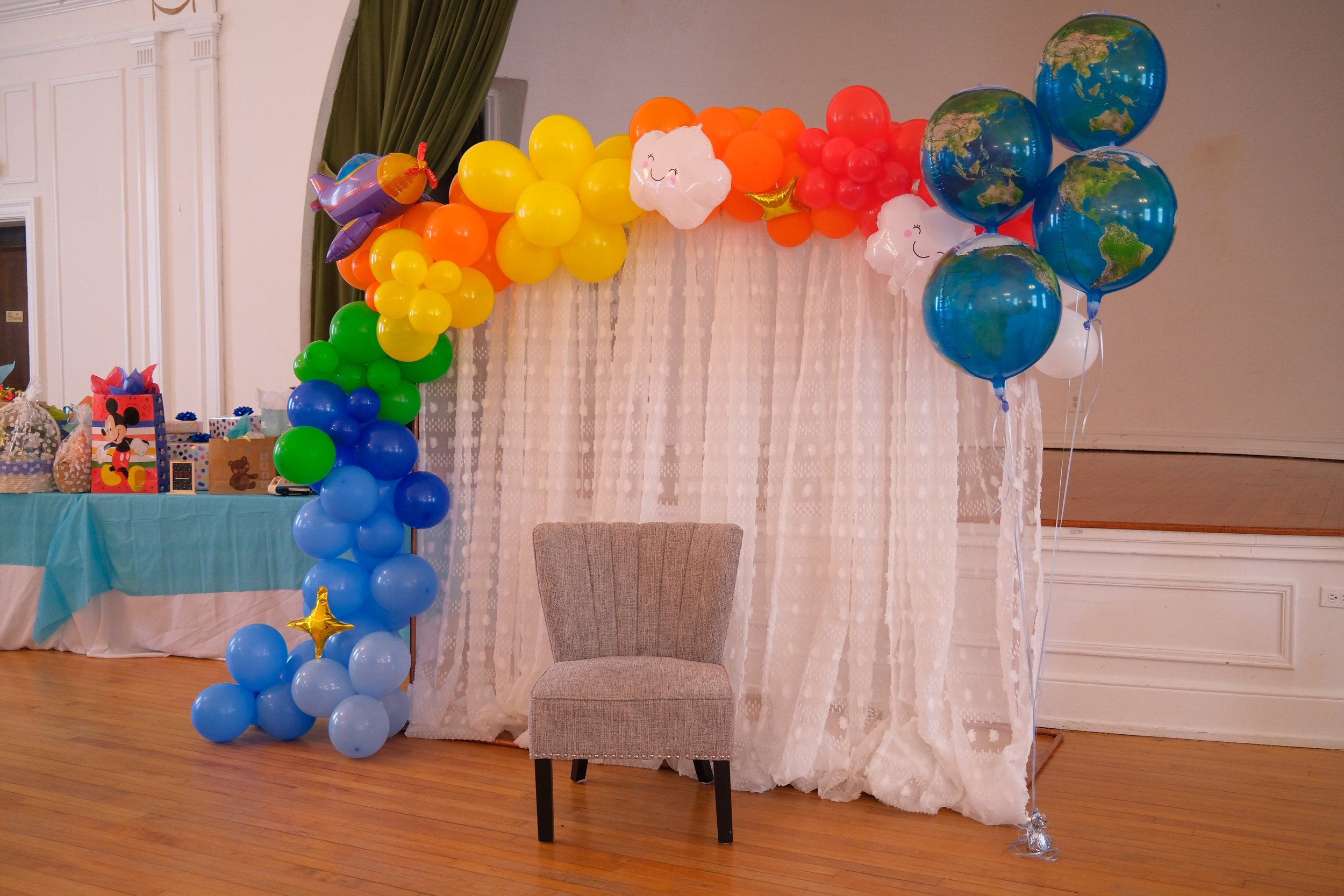 16ft Balloon Garland/Half Arch