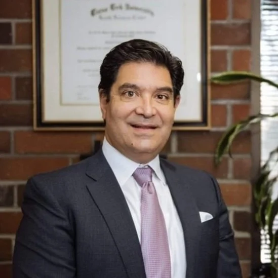Photograph of Ron de la Peña, MD, OB/GYN doctor in Thousand Oaks, CA